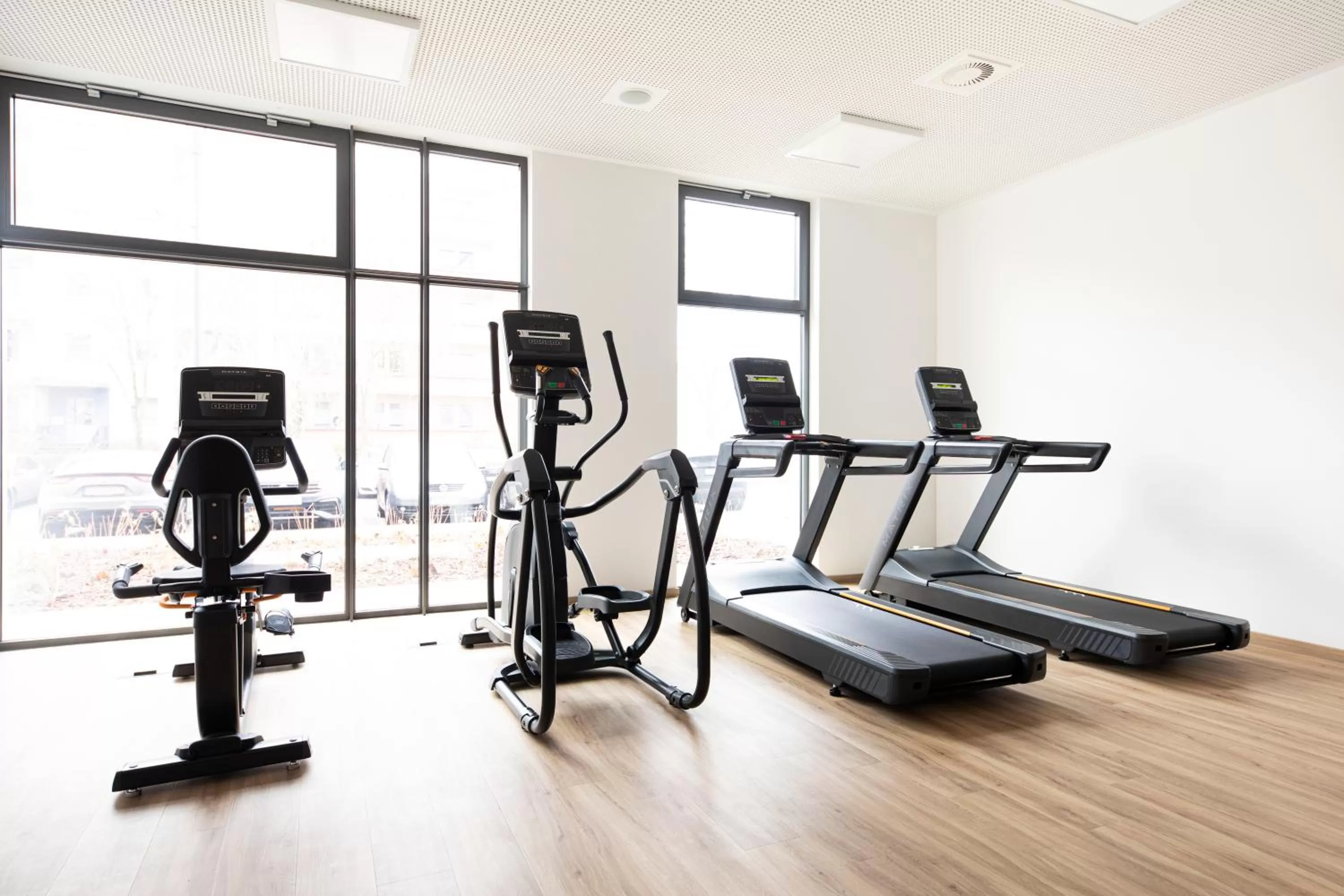 Fitness centre/facilities in LOGINN Hotel Berlin Airport