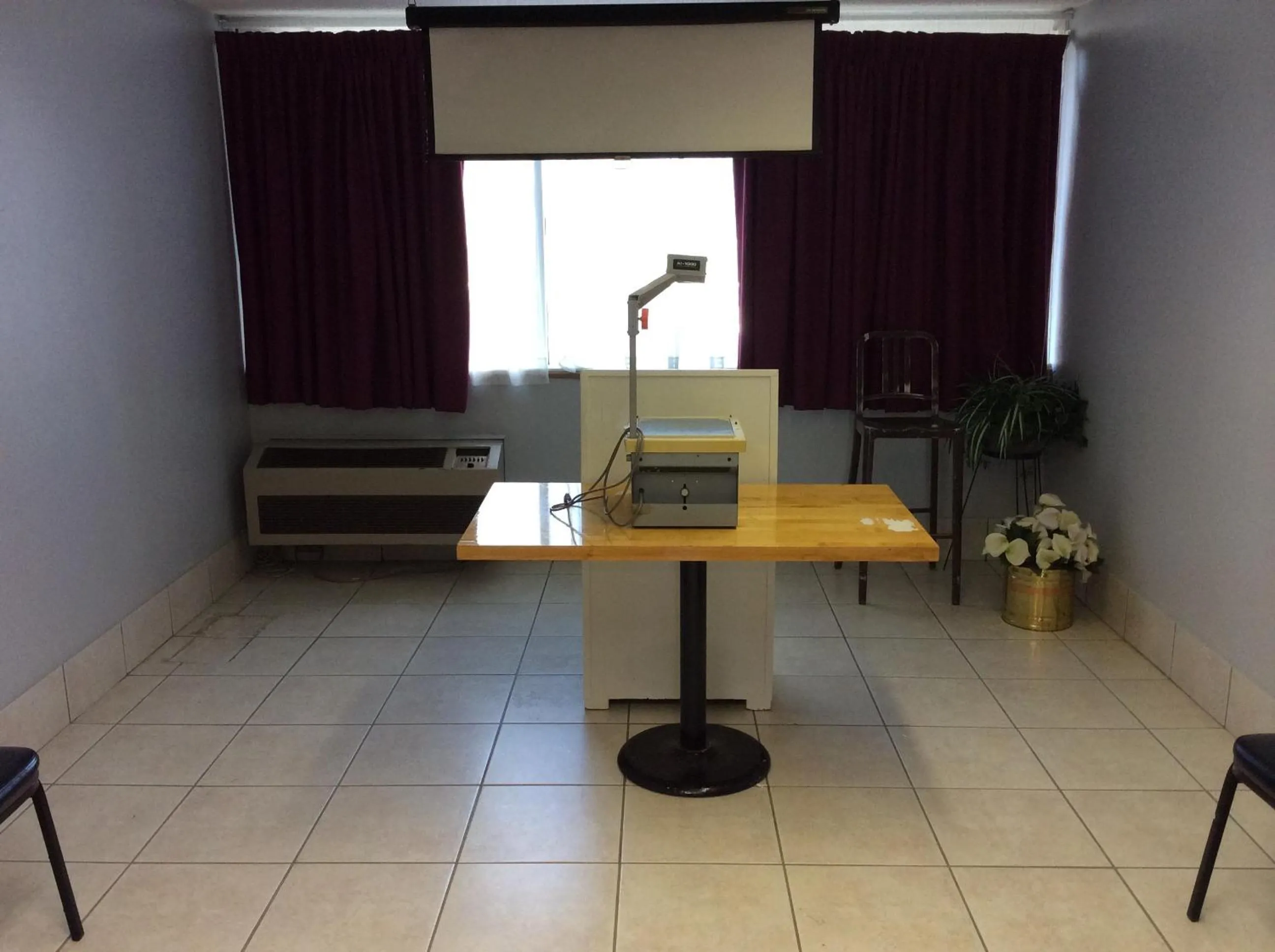 Business facilities in Days Inn by Wyndham Albion