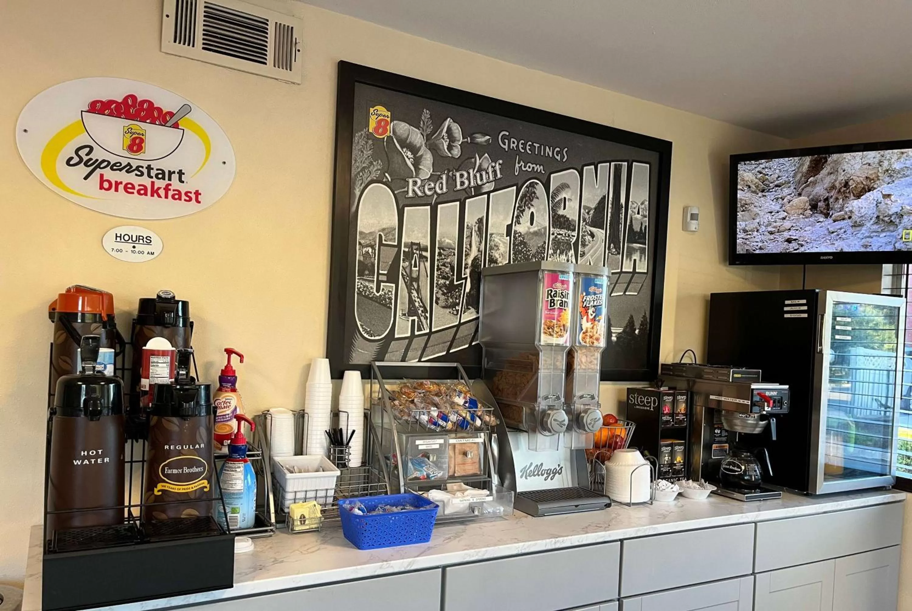 Breakfast in Super 8 by Wyndham Red Bluff