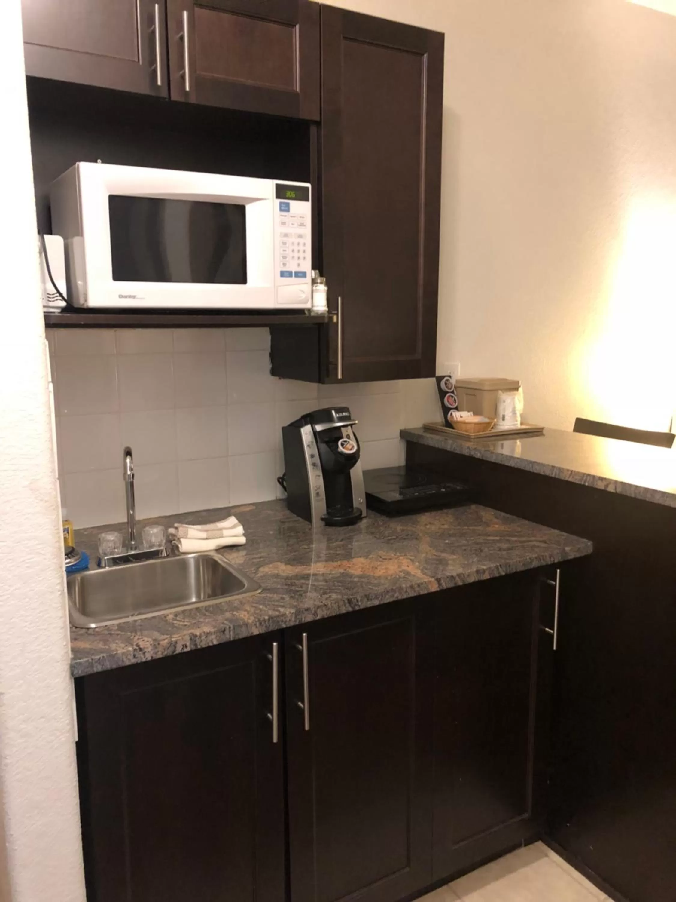 Super 8 by Wyndham Vermilion AB