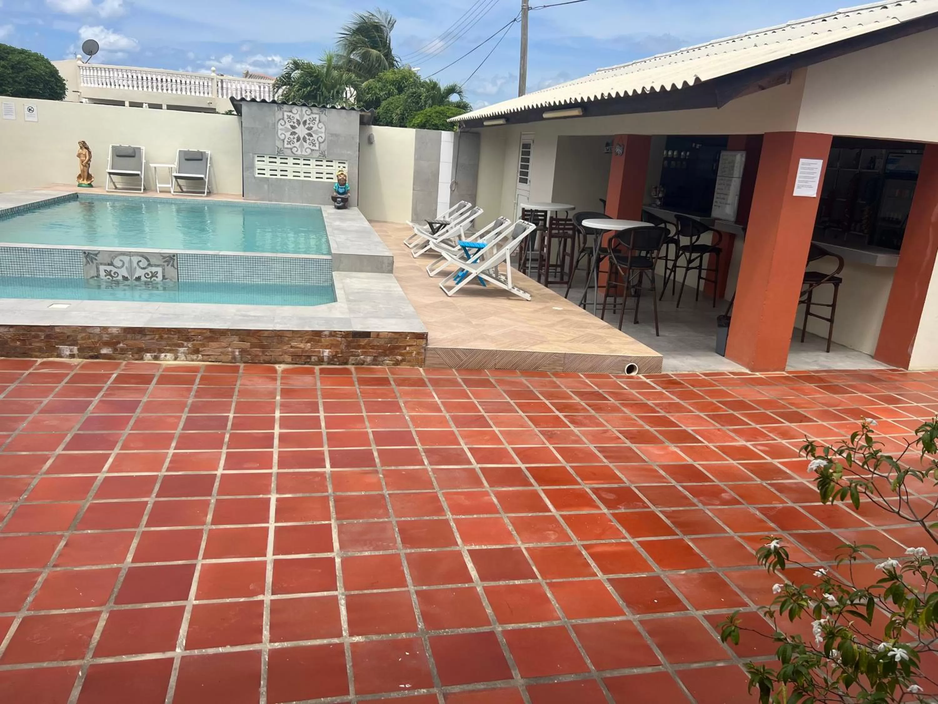 Swimming Pool in Curasita colour Appartments