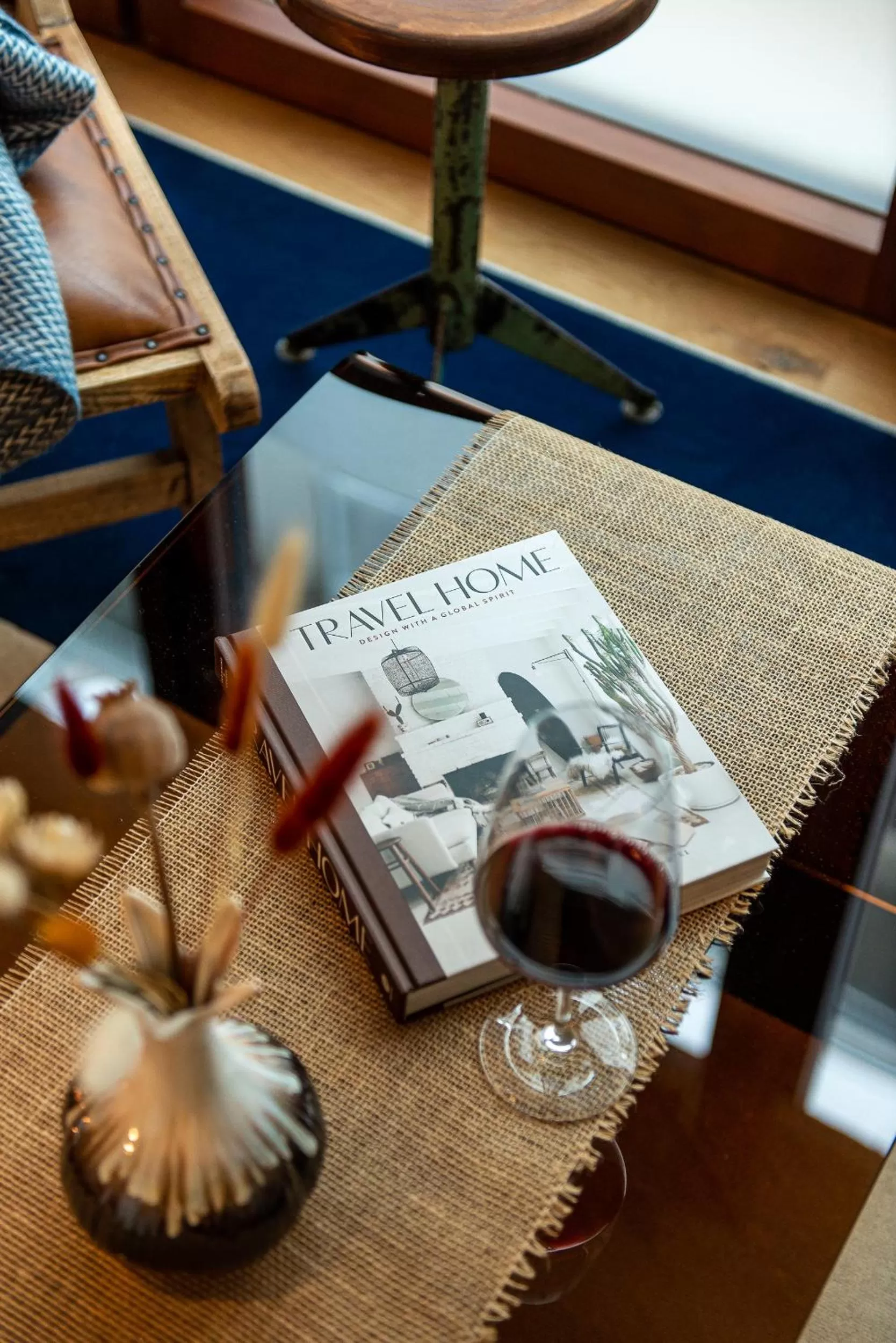 Seating area in Urbn Dreams II