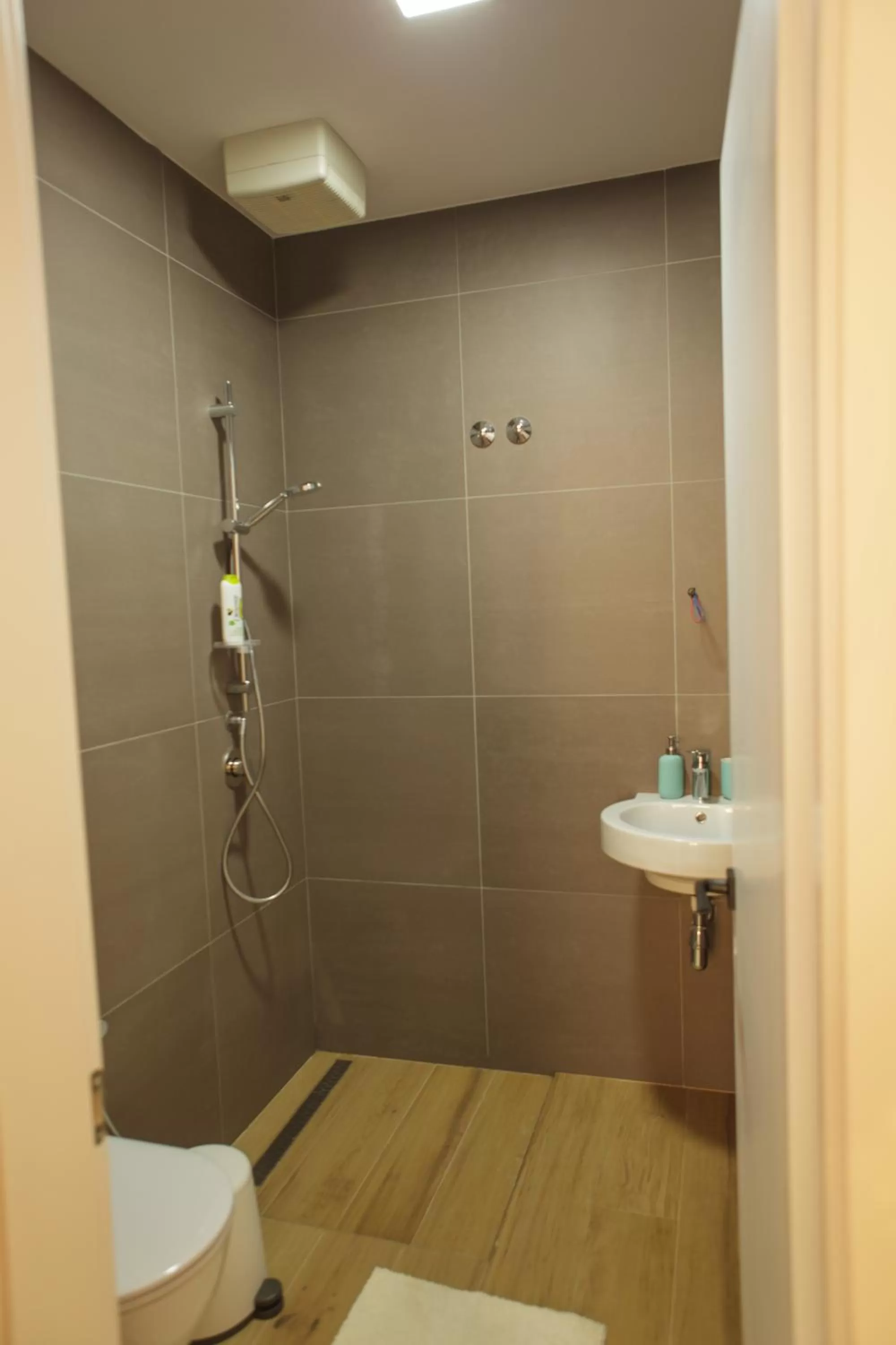 Shower, Bathroom in Rooftop Tirana