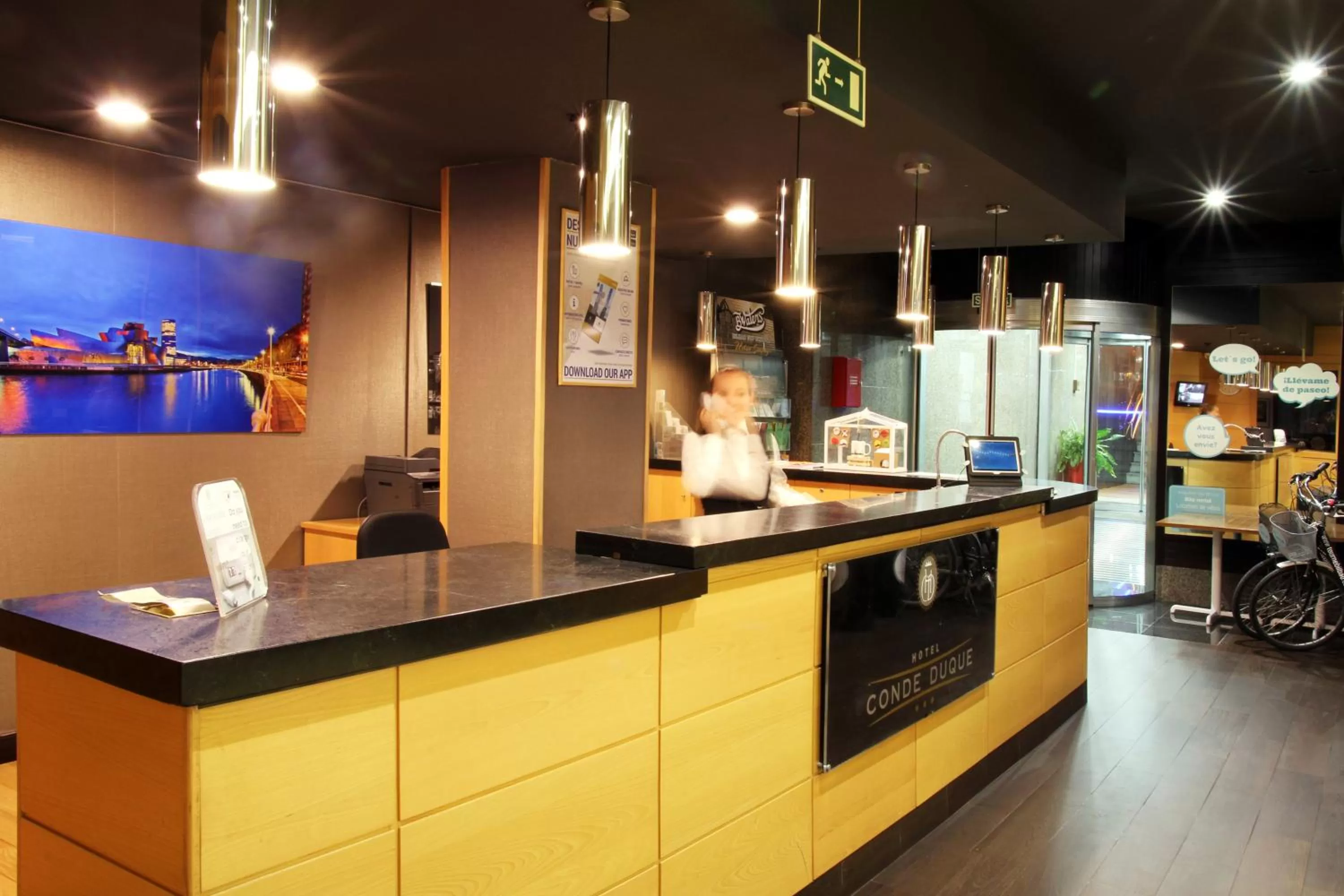 Communal lounge/ TV room in Hotel Conde Duque Bilbao