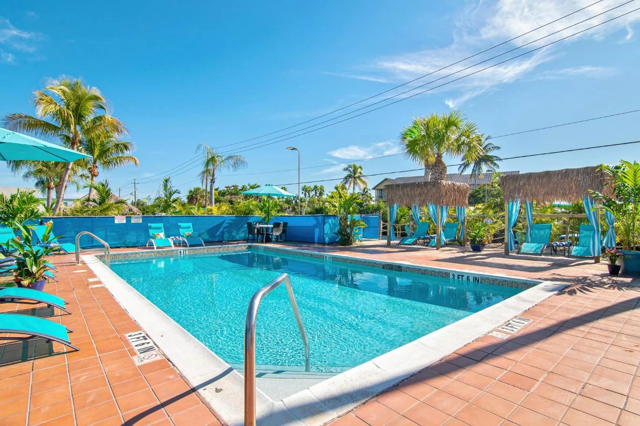 Swimming pool in Latitude 26 Waterfront Resort and Marina