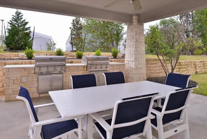 Patio in Candlewood Suites - Austin Airport by IHG