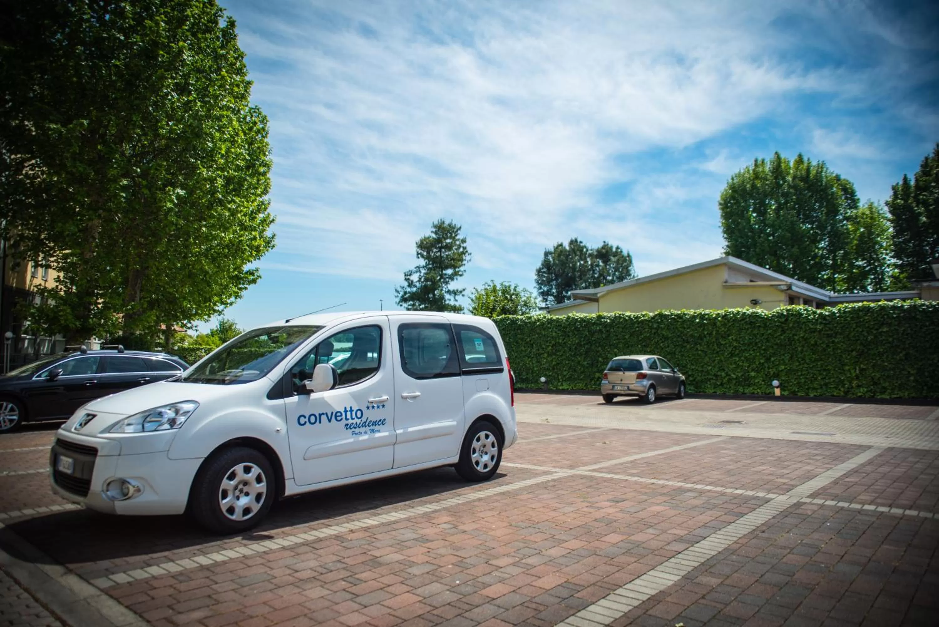 Staff in Corvetto Residence Porto Di Mare