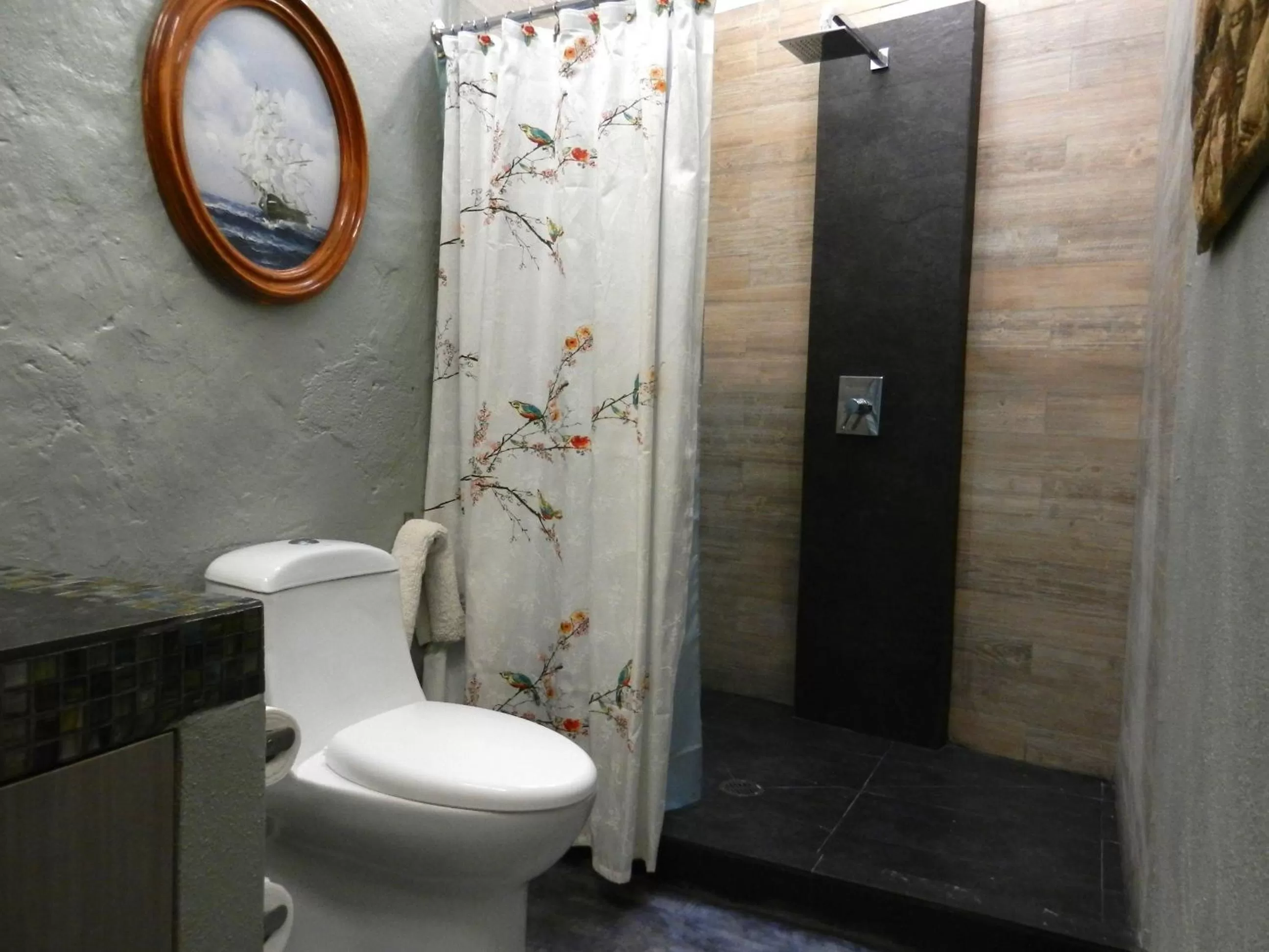 Shower in La Casa del Atrio