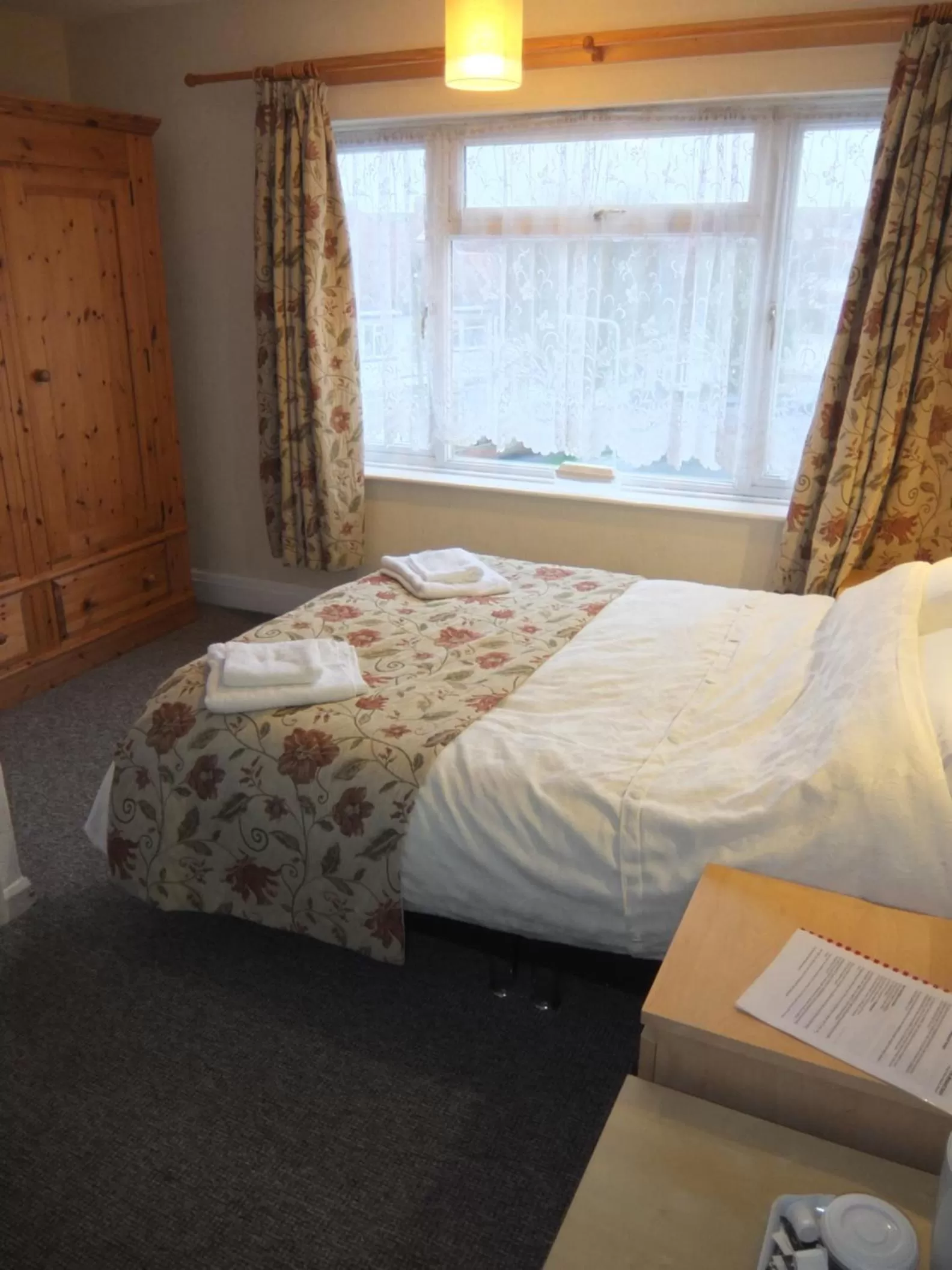 Bed in The Monsell Hotel