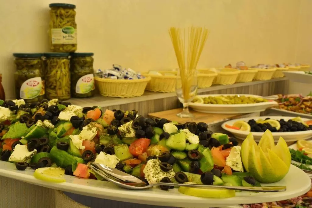 Food in Spark Plaza Hotel