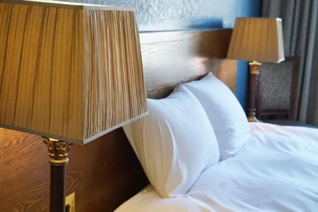 Bed in The Swan Hotel Wetherspoon