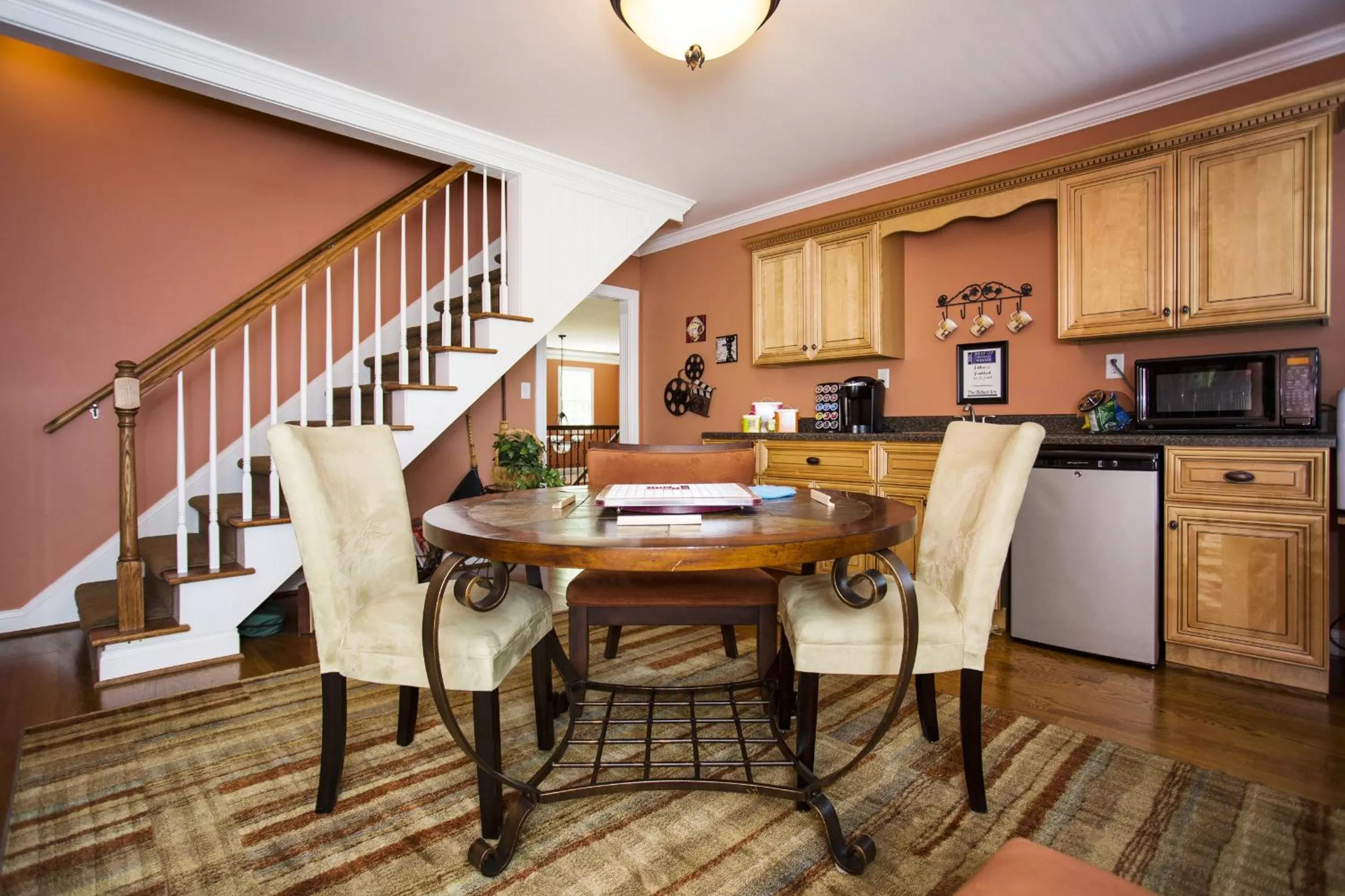 Restaurant/places to eat in Pillow and Paddock B&B