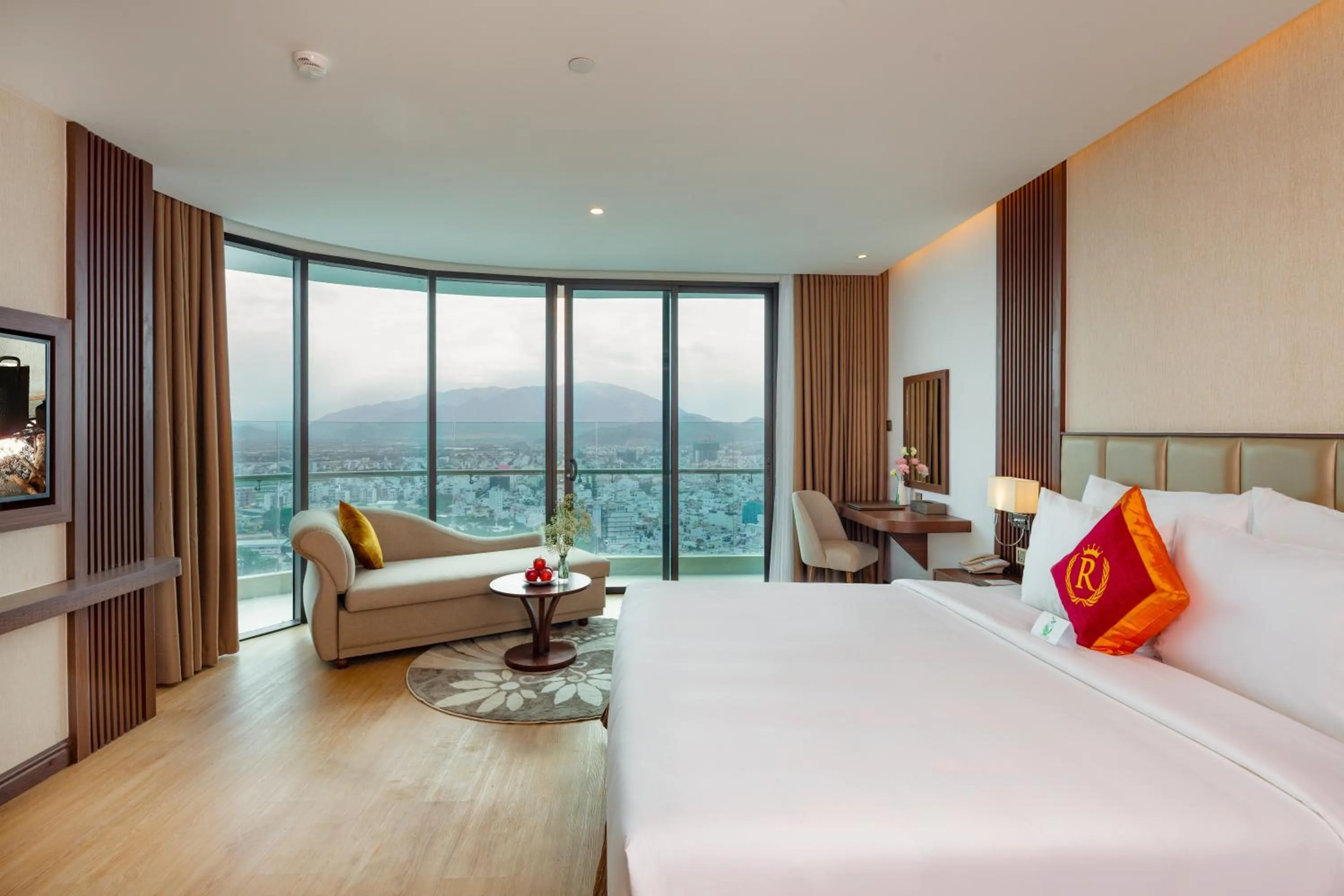 Bed in Regalia Gold Hotel