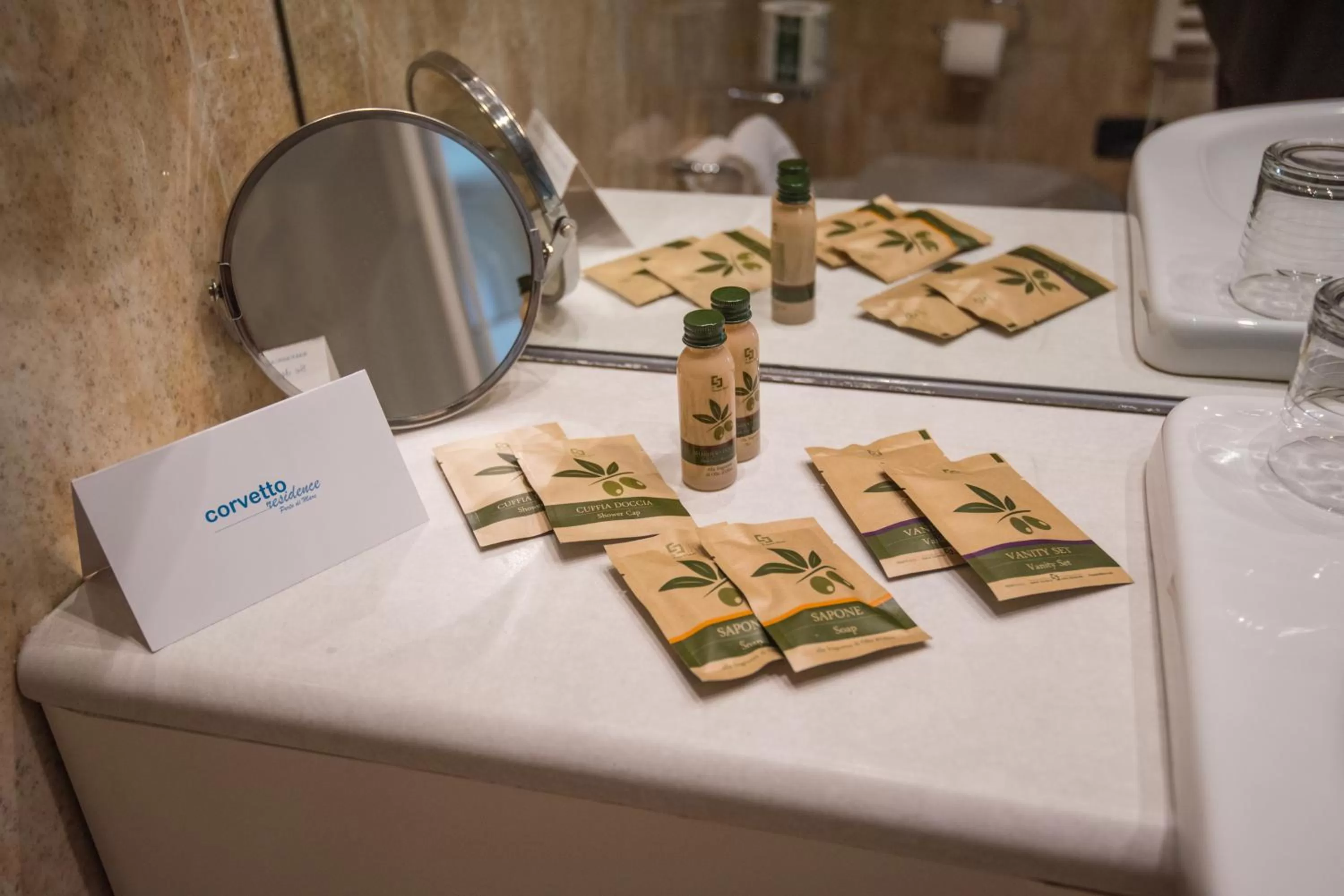 Shower, Food in Corvetto Residence Porto Di Mare