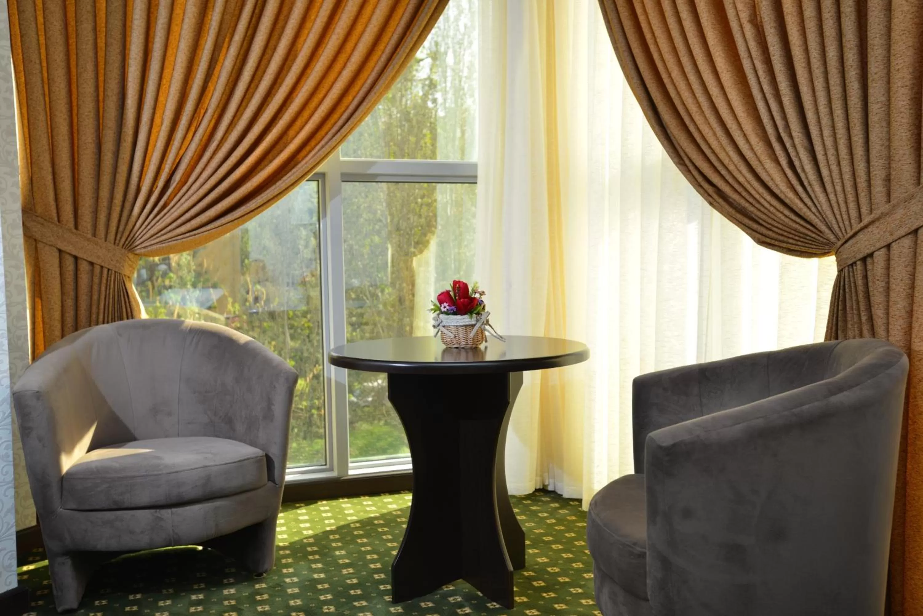 Living room in Gloria Hotel