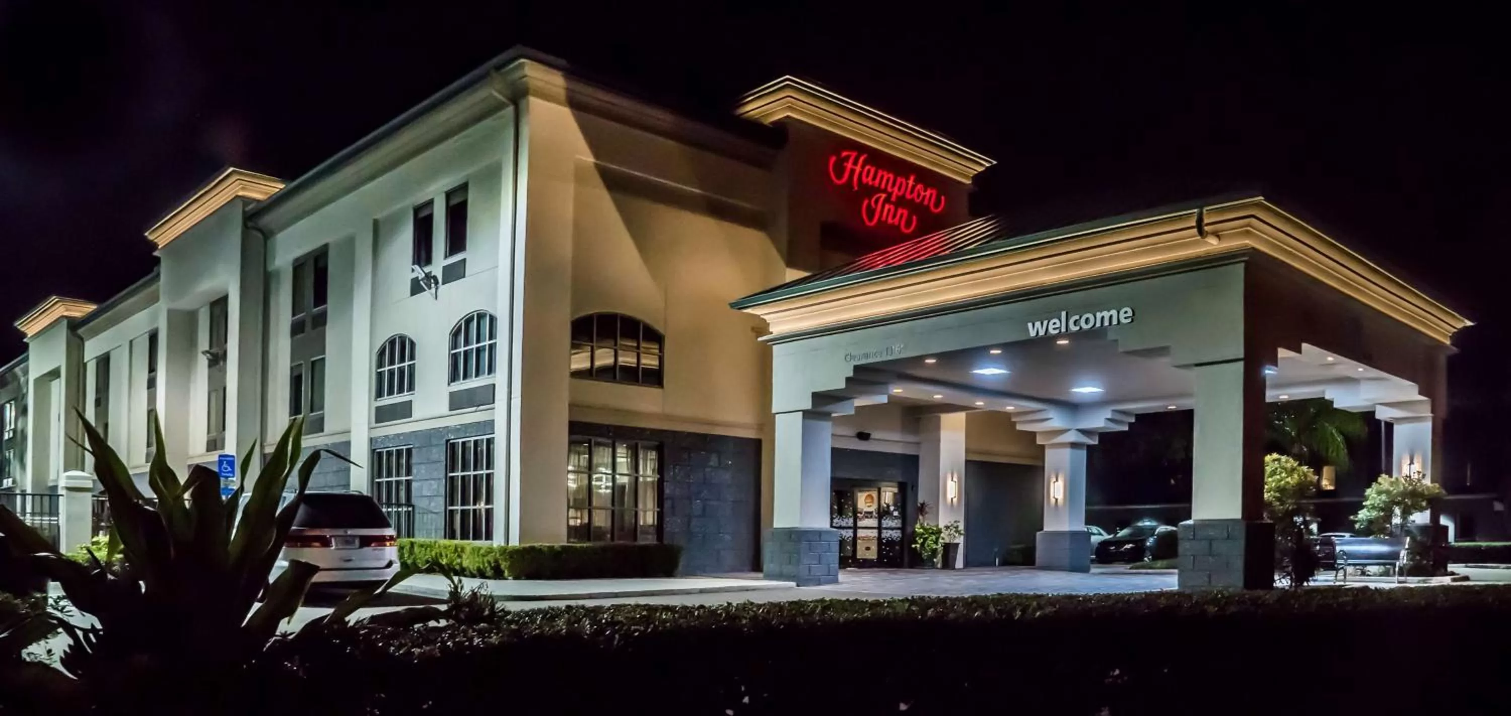 Property building in Hampton Inn Lakeland