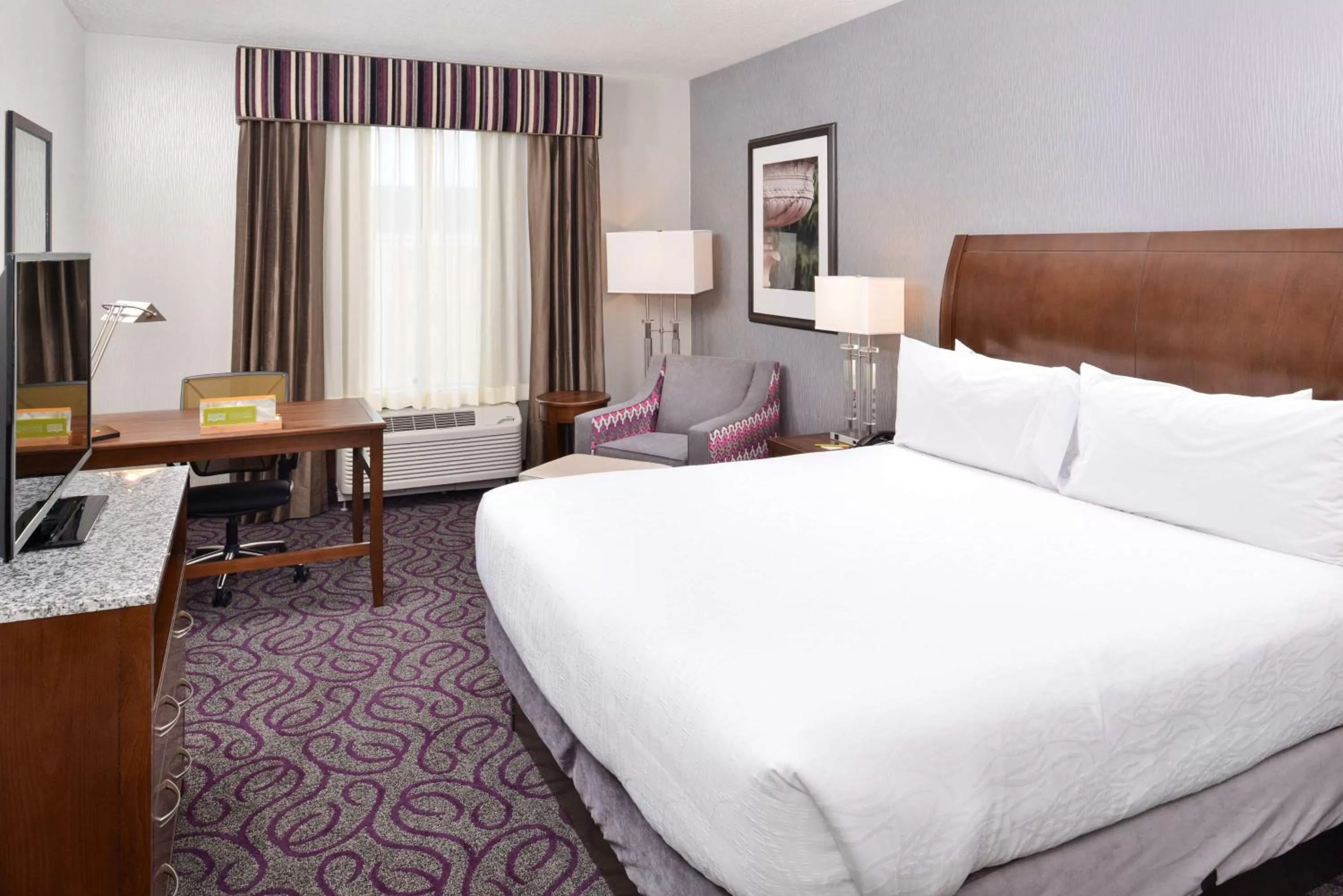 Bed in Hilton Garden Inn Hobbs