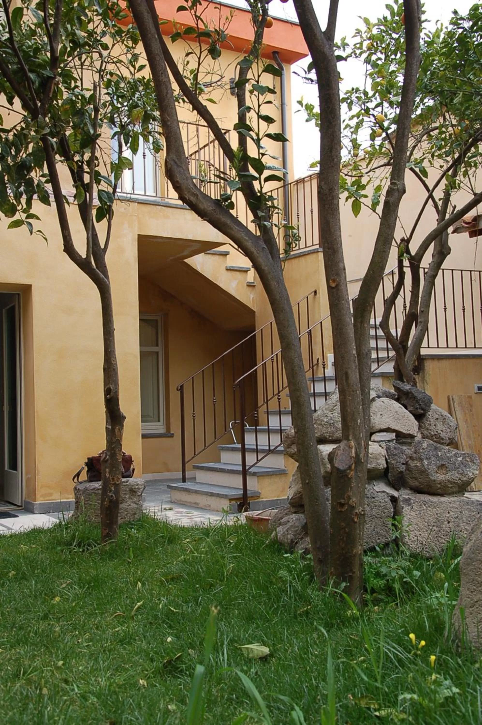 Garden view in La Corte di Lucina