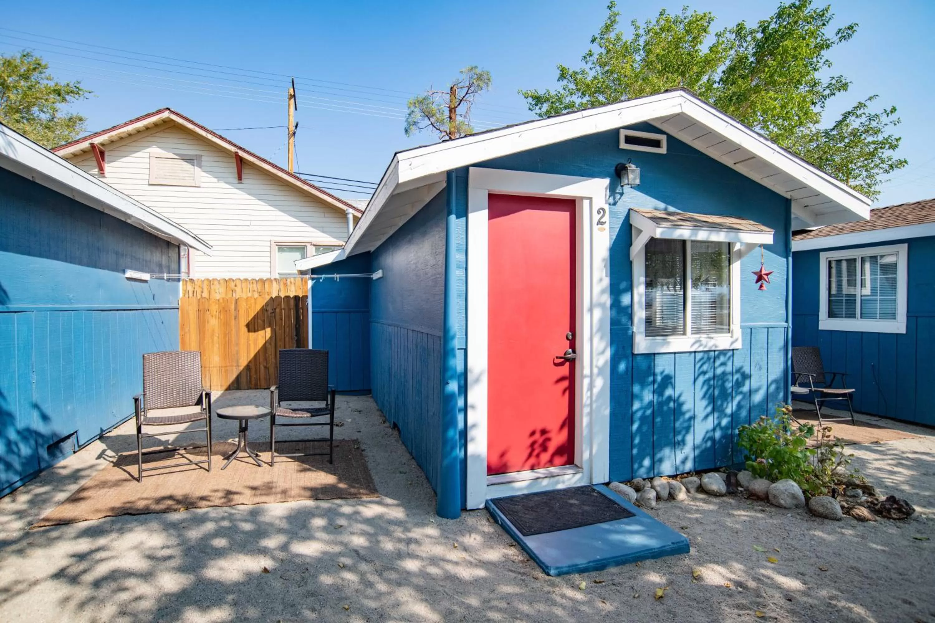 Property building in Mt Williamson Motel and Basecamp