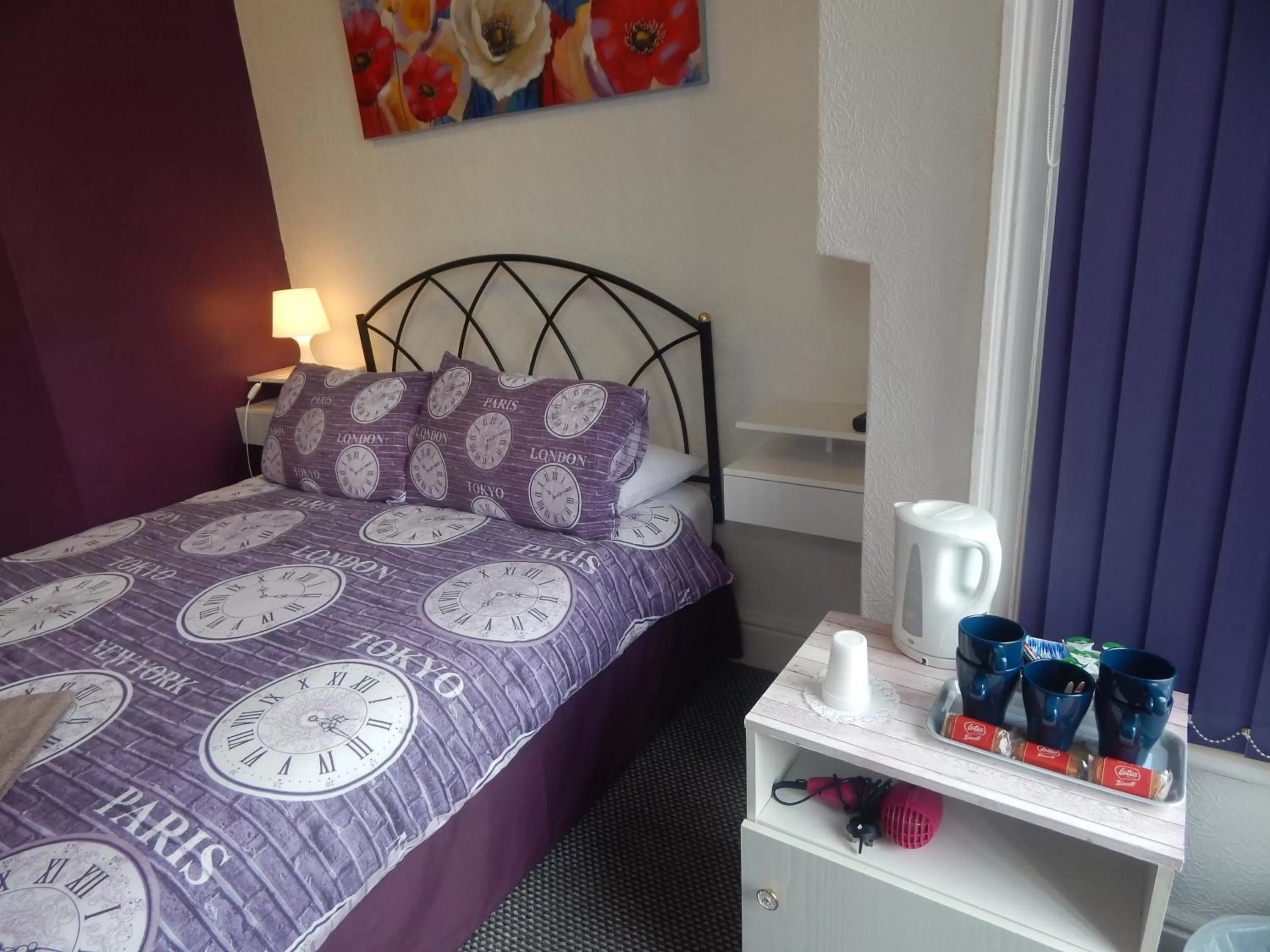 Bed in Llanryan Guest House