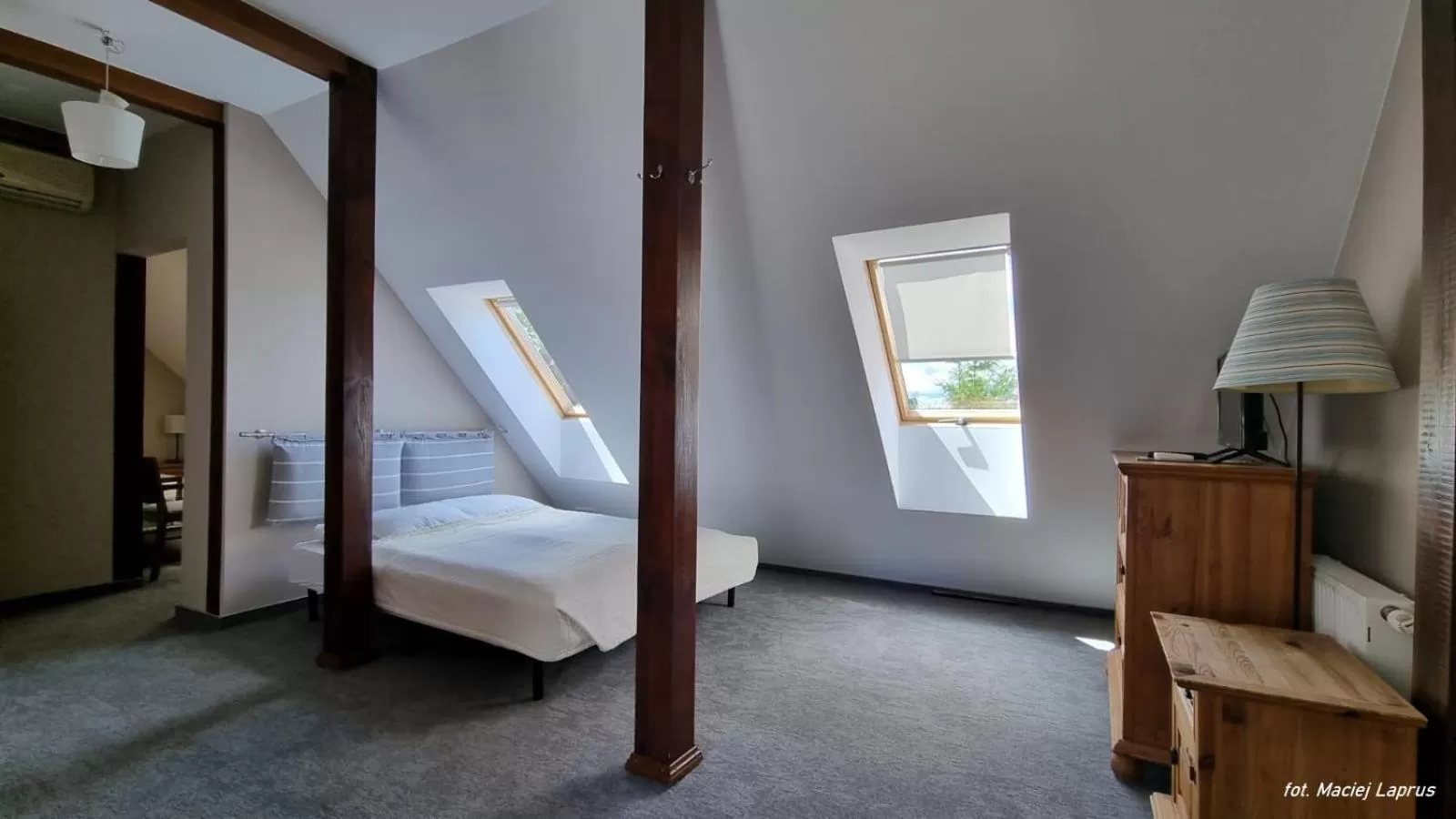 Bed in Vertigo Narie