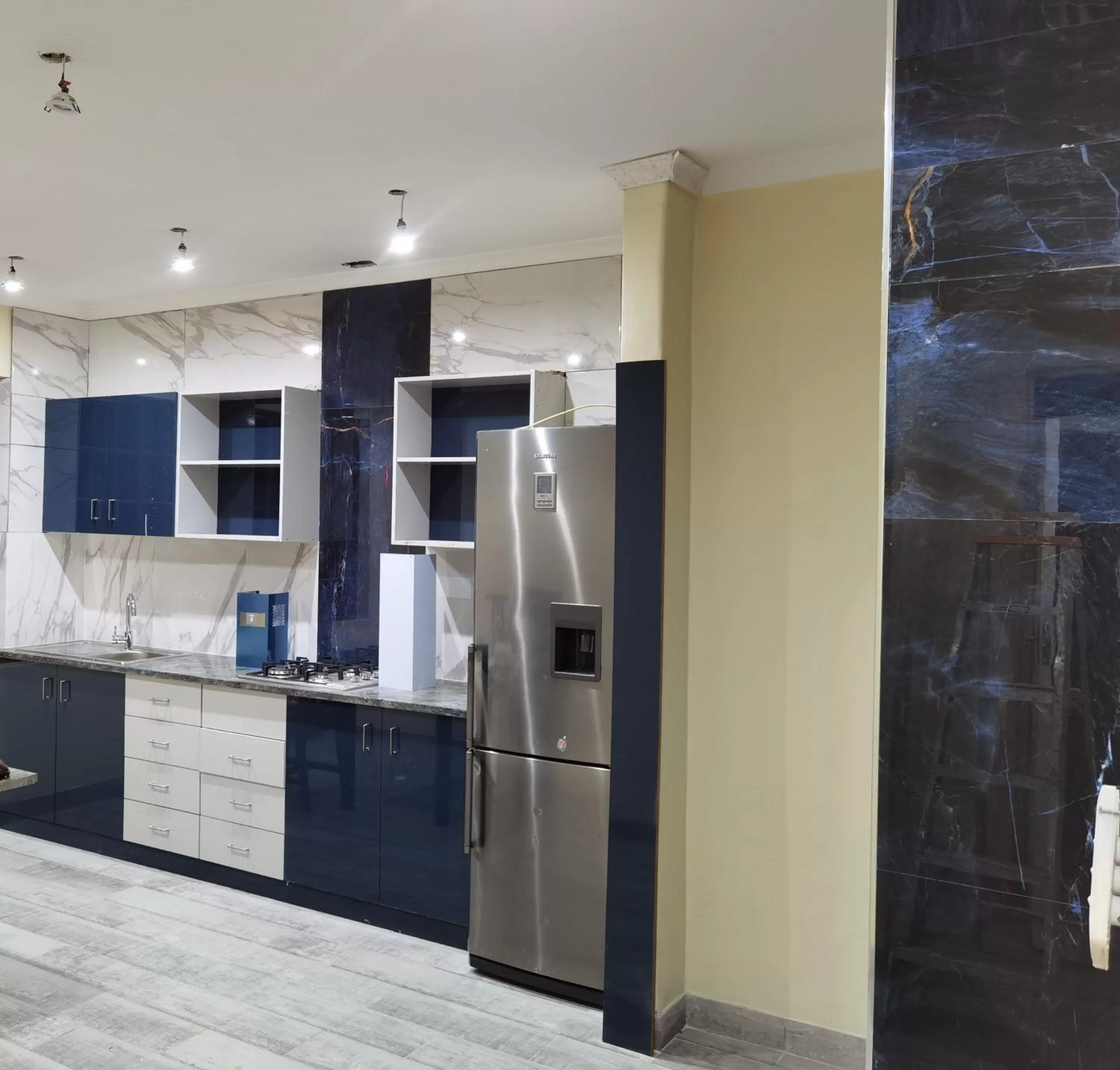 Kitchen or kitchenette in Gem of Manor drive
