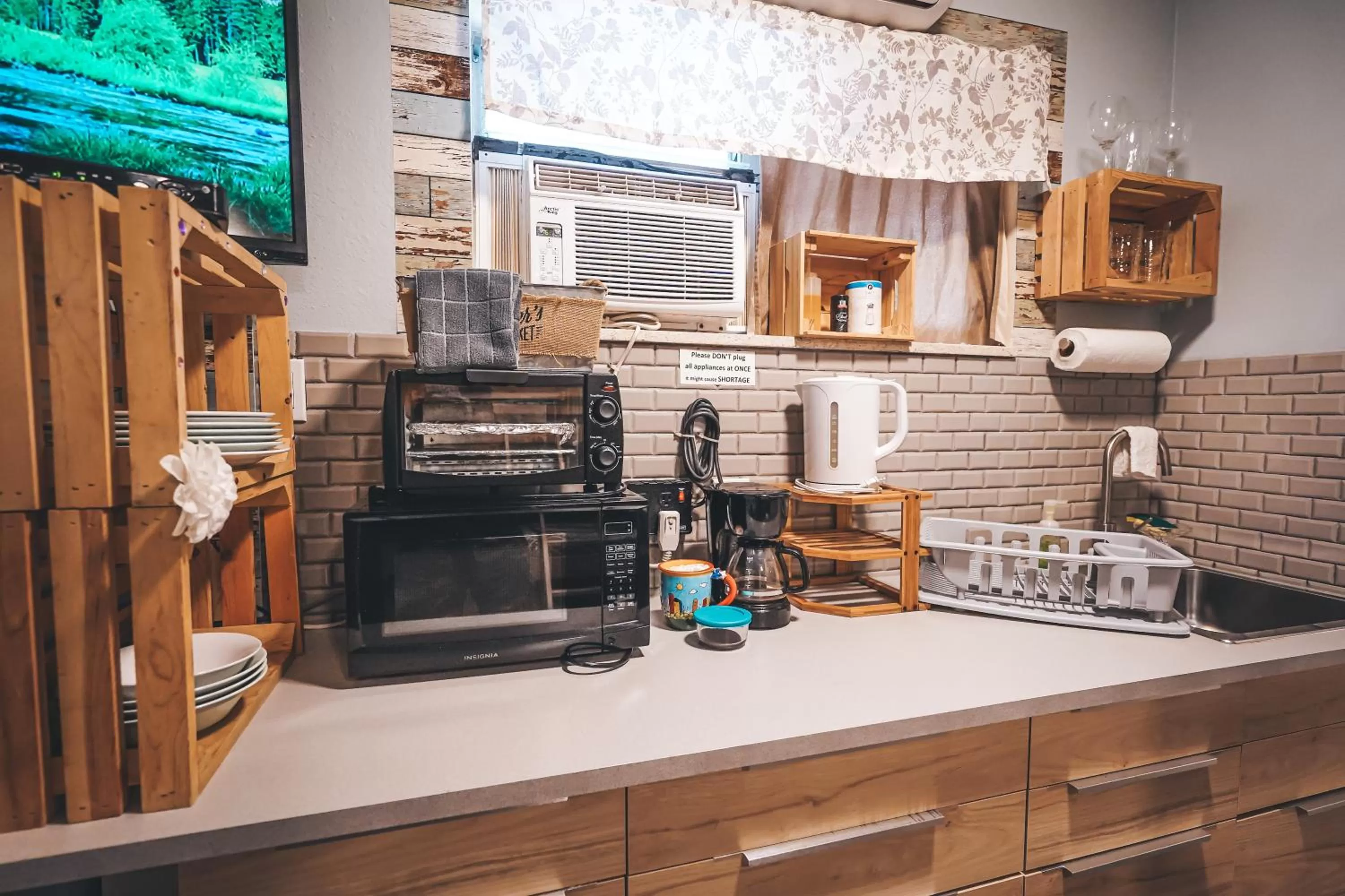 Coffee/tea facilities in Hollywood Light Haven Lodge