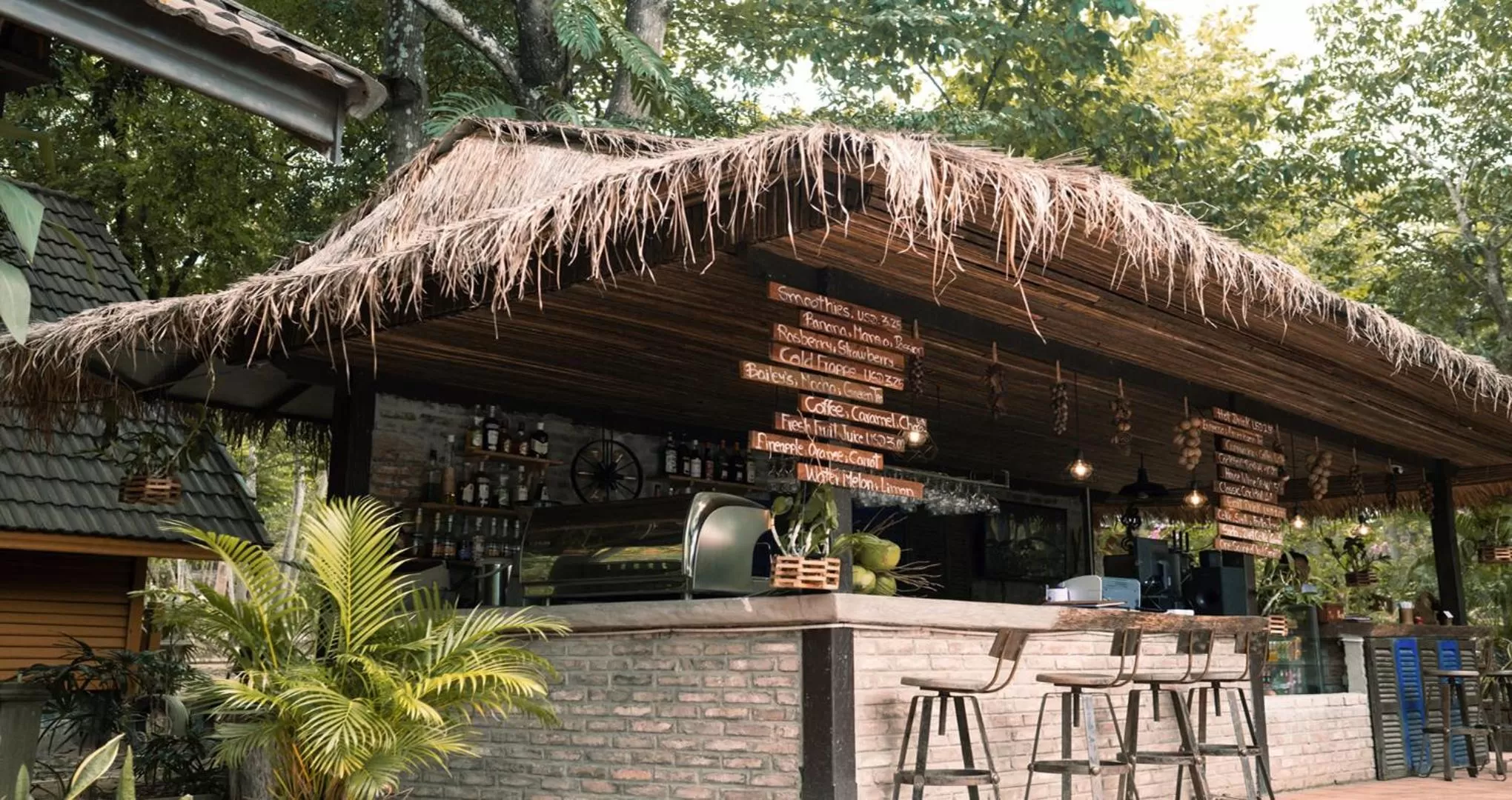 Lounge or bar in Kirirom Hillside Resort