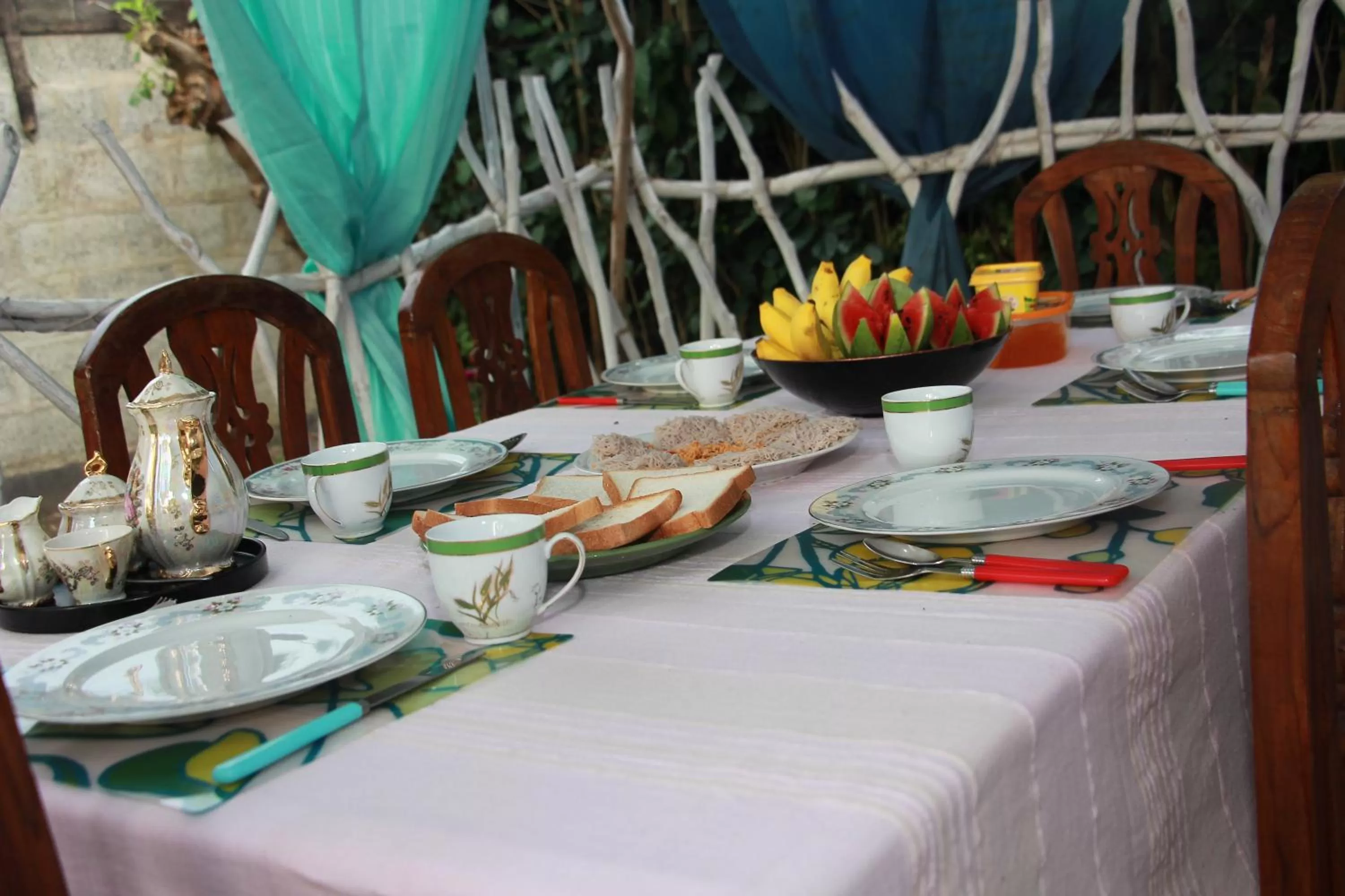 Food and drinks in Jumera Villa Mirissa