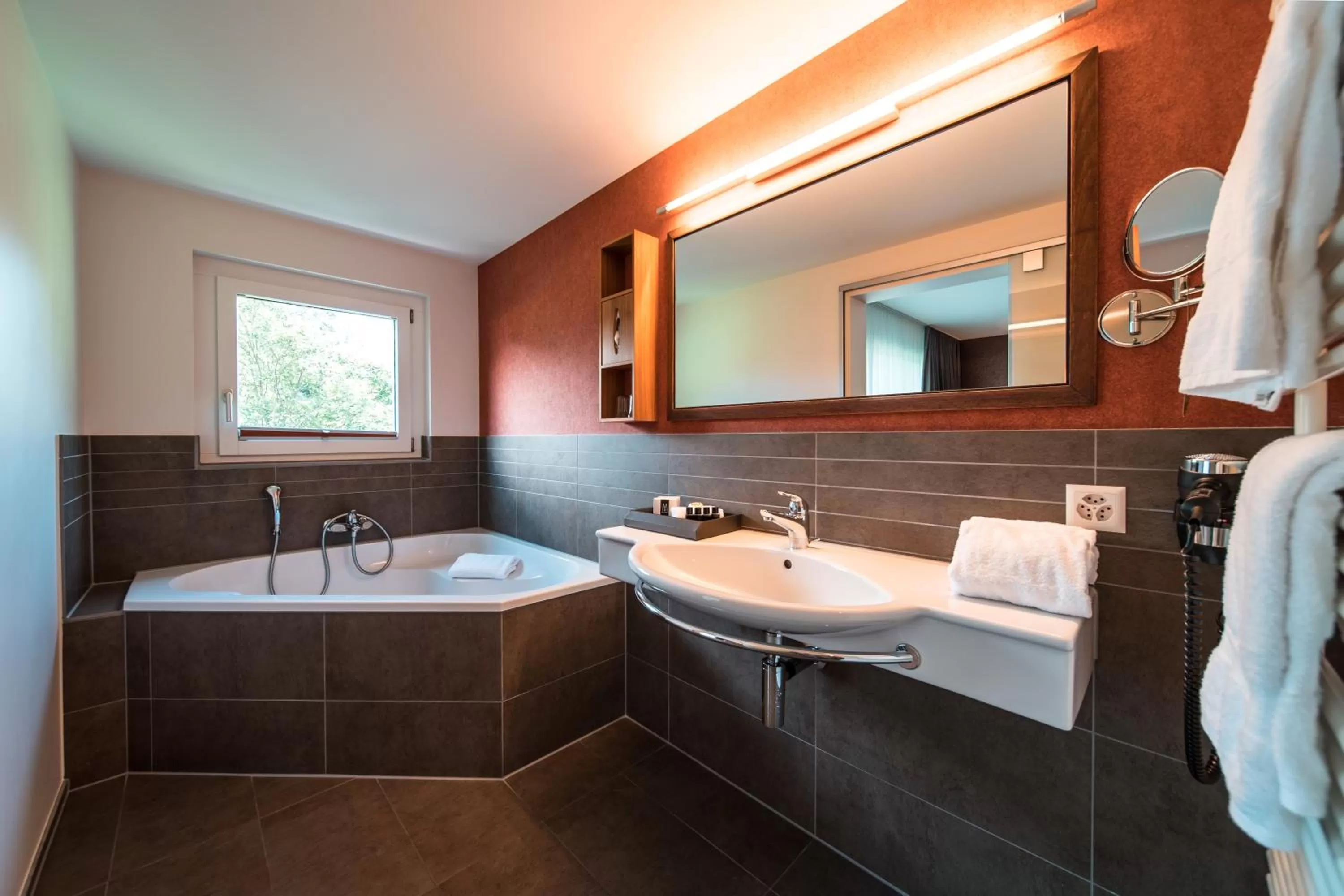 Bathroom in Royal St. Georges Hotel Interlaken - MGallery Collection