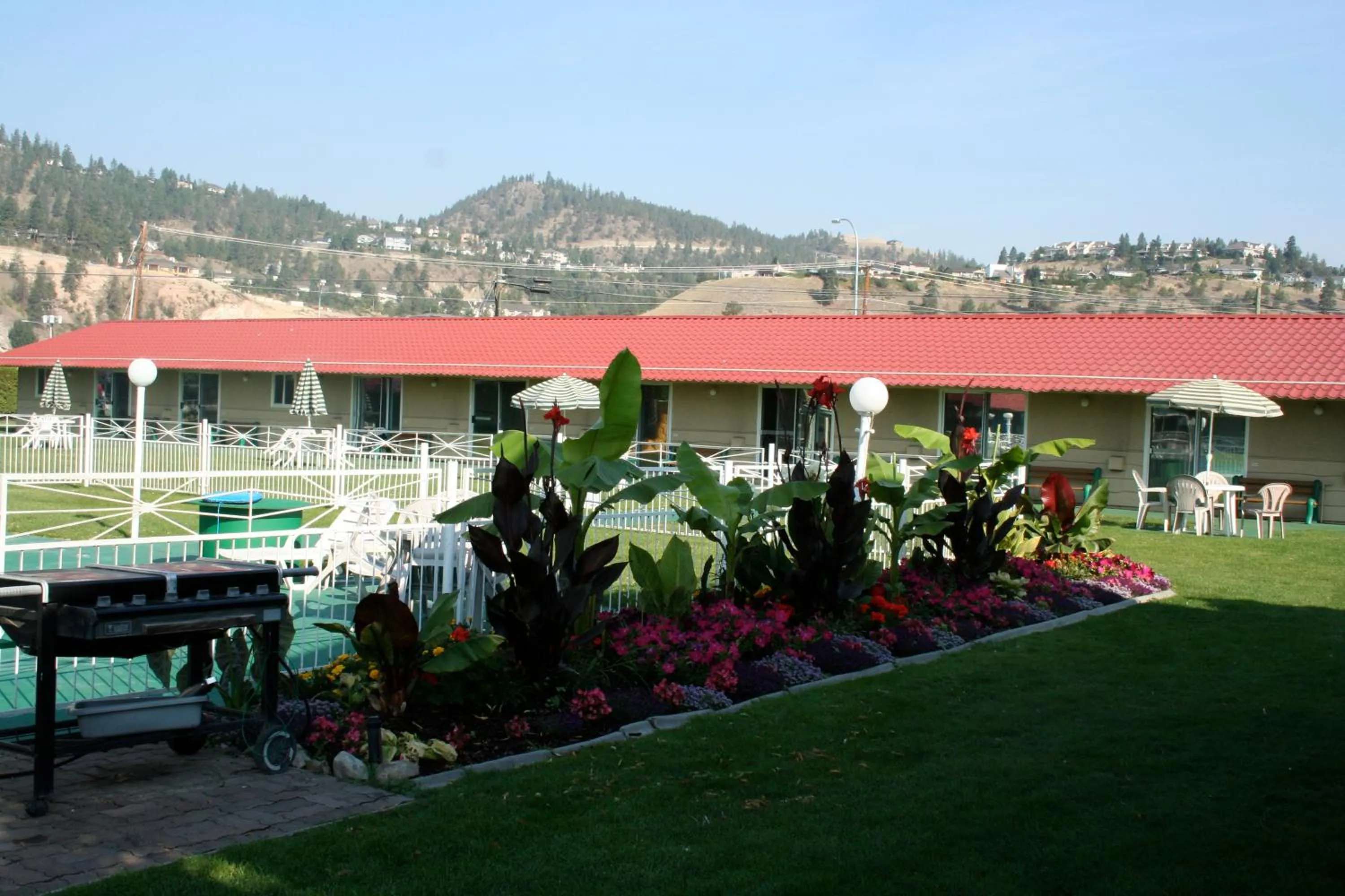 Spring in Okanagan Seasons Resort