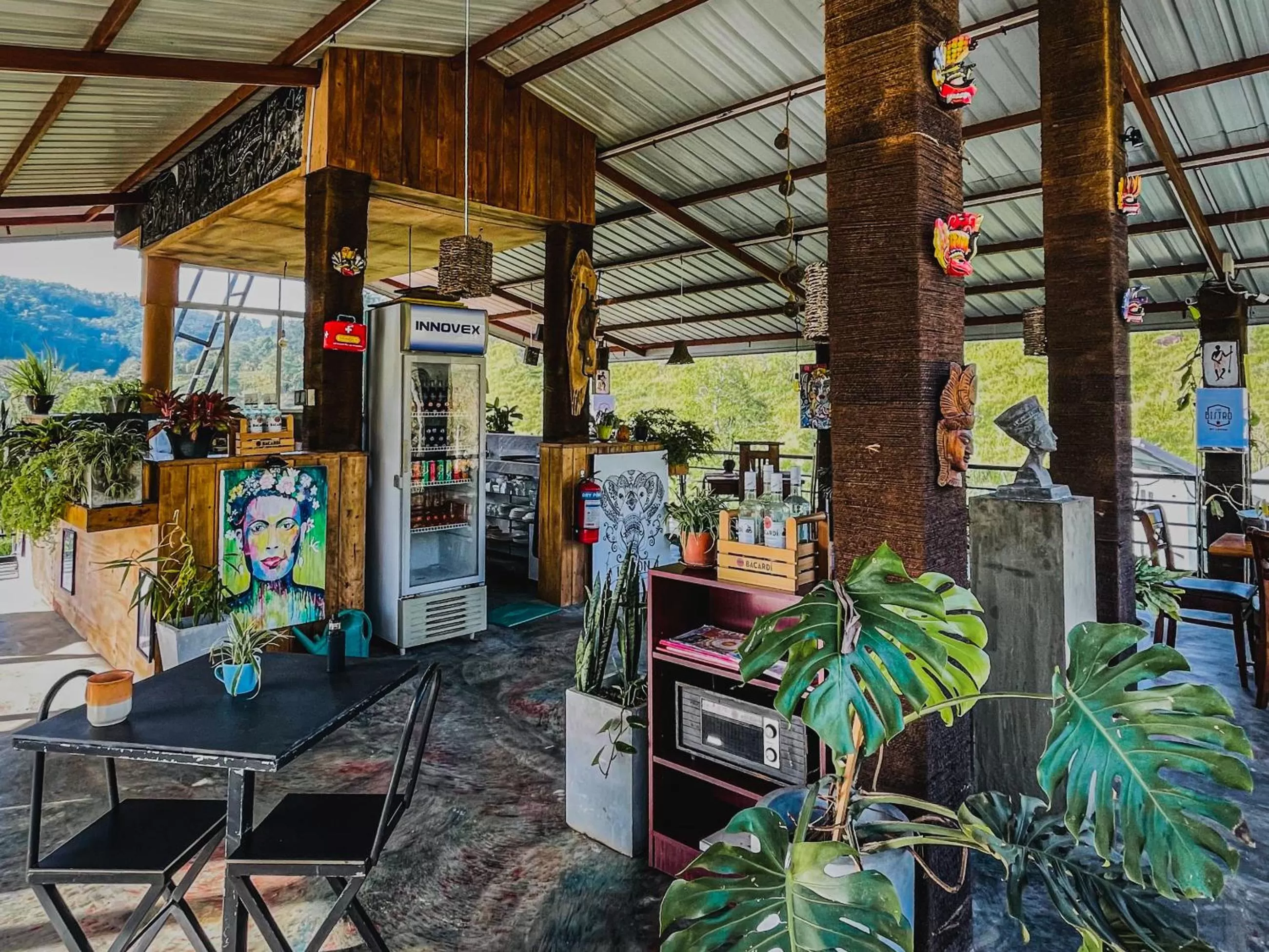 Dining area in Hotel Levon Ella