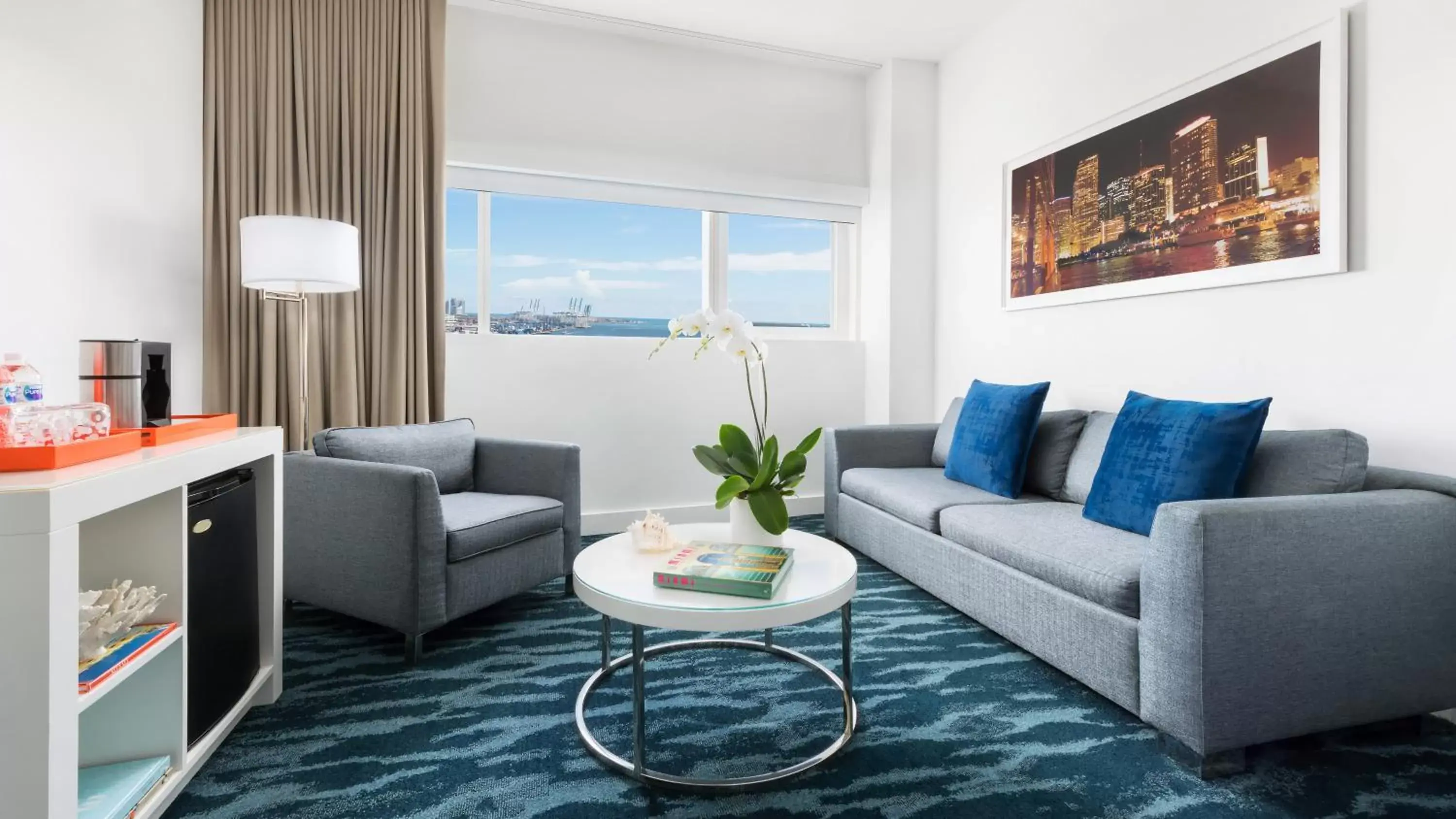 Playful Bayview Suite in YVE Hotel Miami Playful Bayview Suite in YVE Hotel Miami