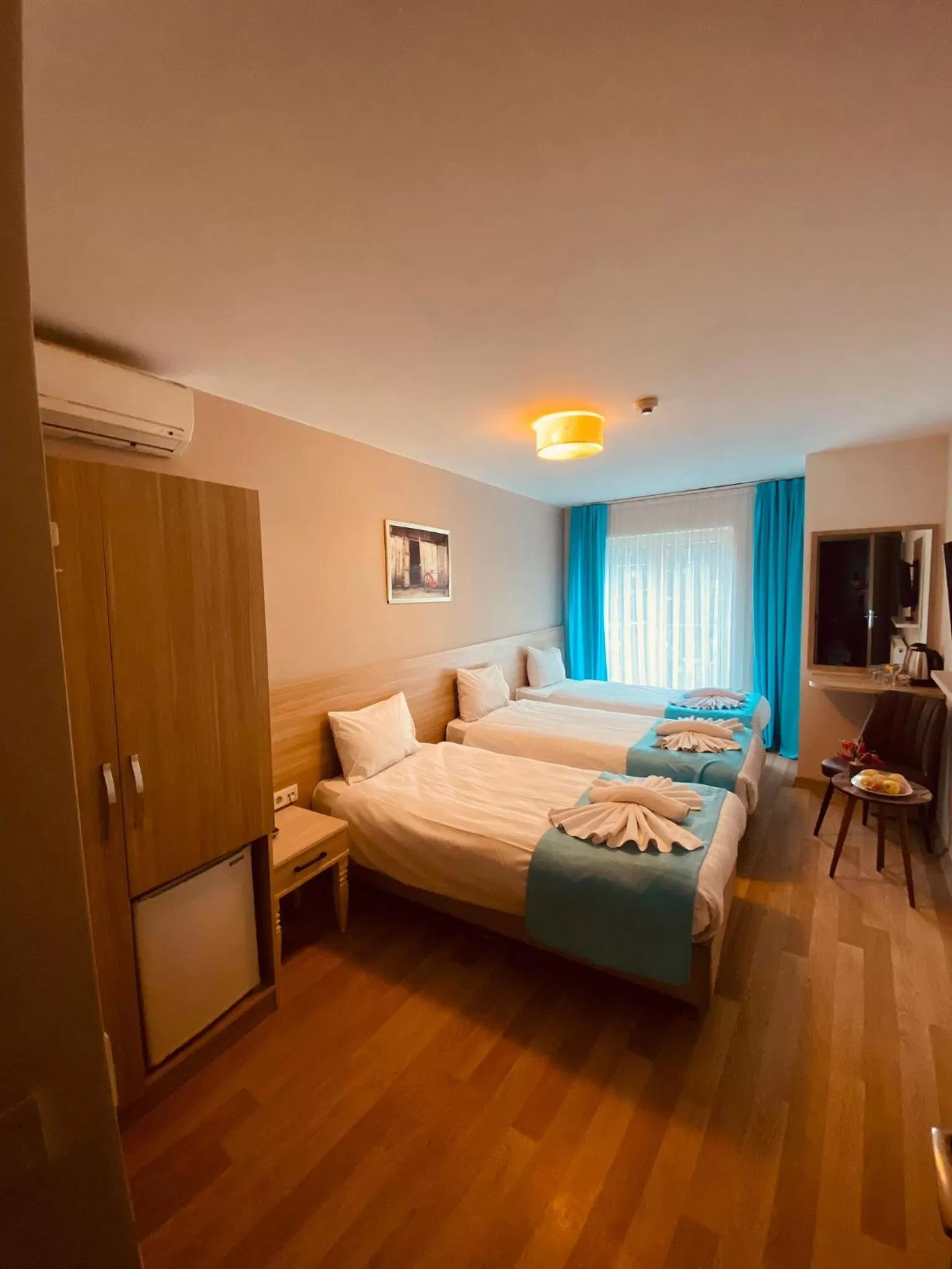 Photo of the whole room, Bed in Asteria Hotel Sirkeci