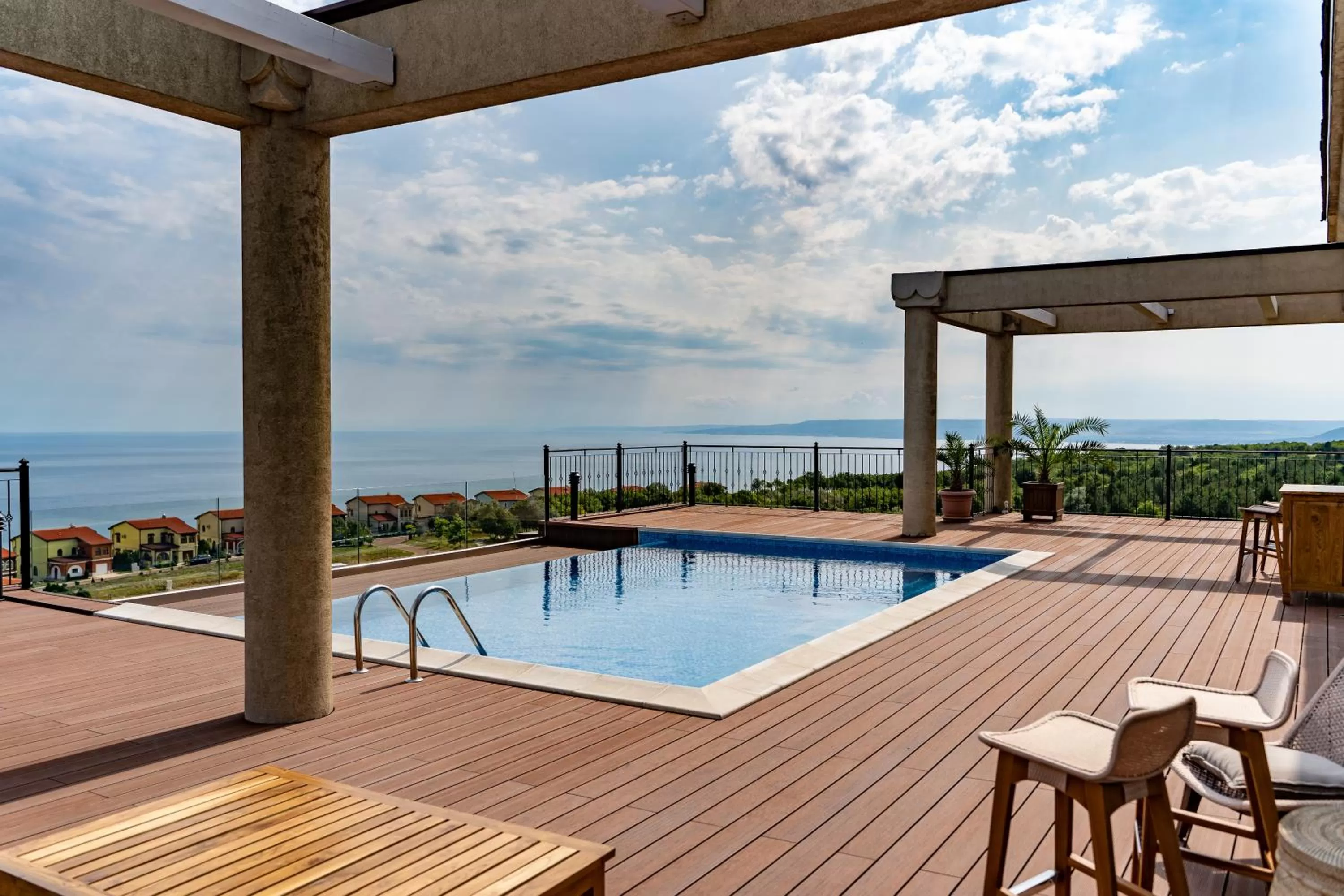 Patio in Lighthouse Golf & Spa Hotel