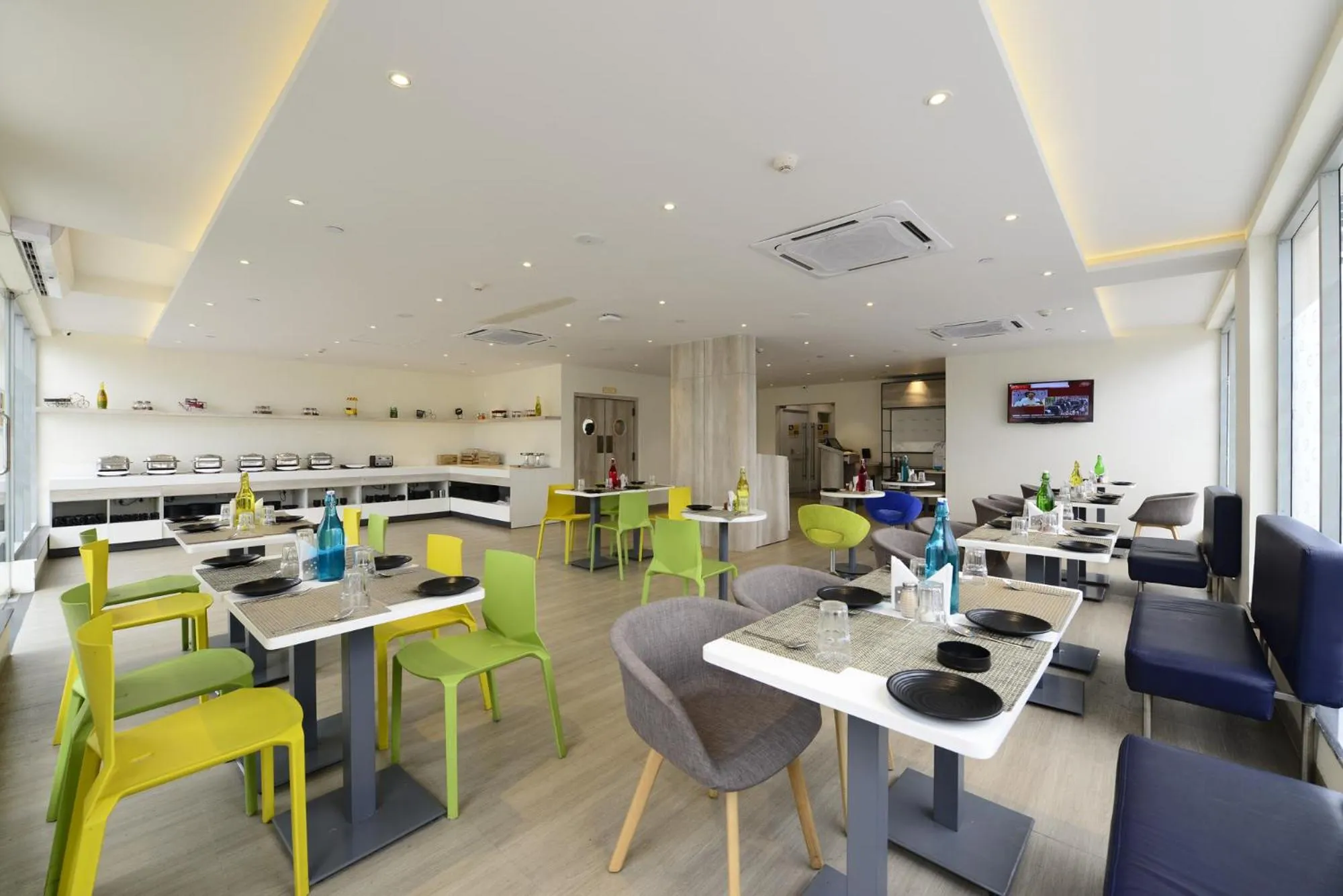 Restaurant/places to eat in Ginger Lucknow