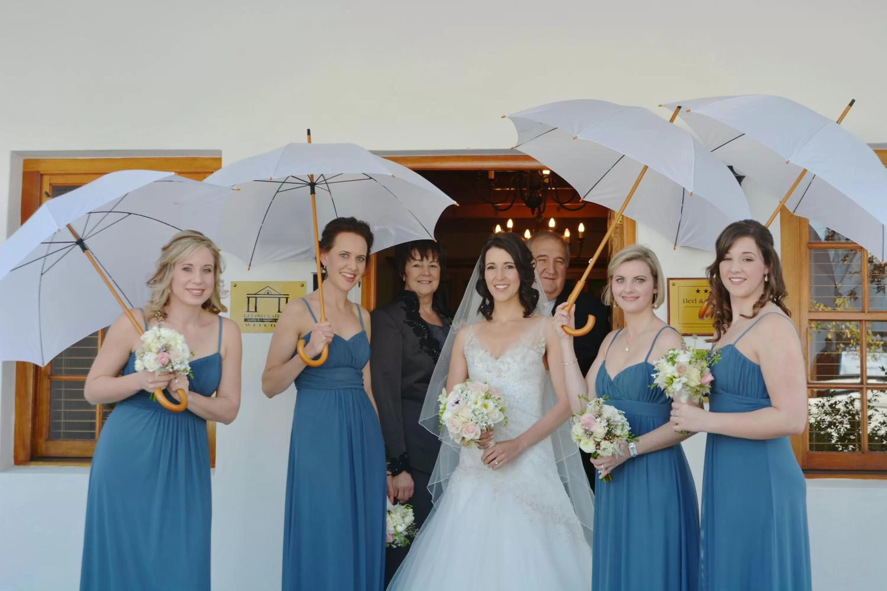 People in De Hoek Manor