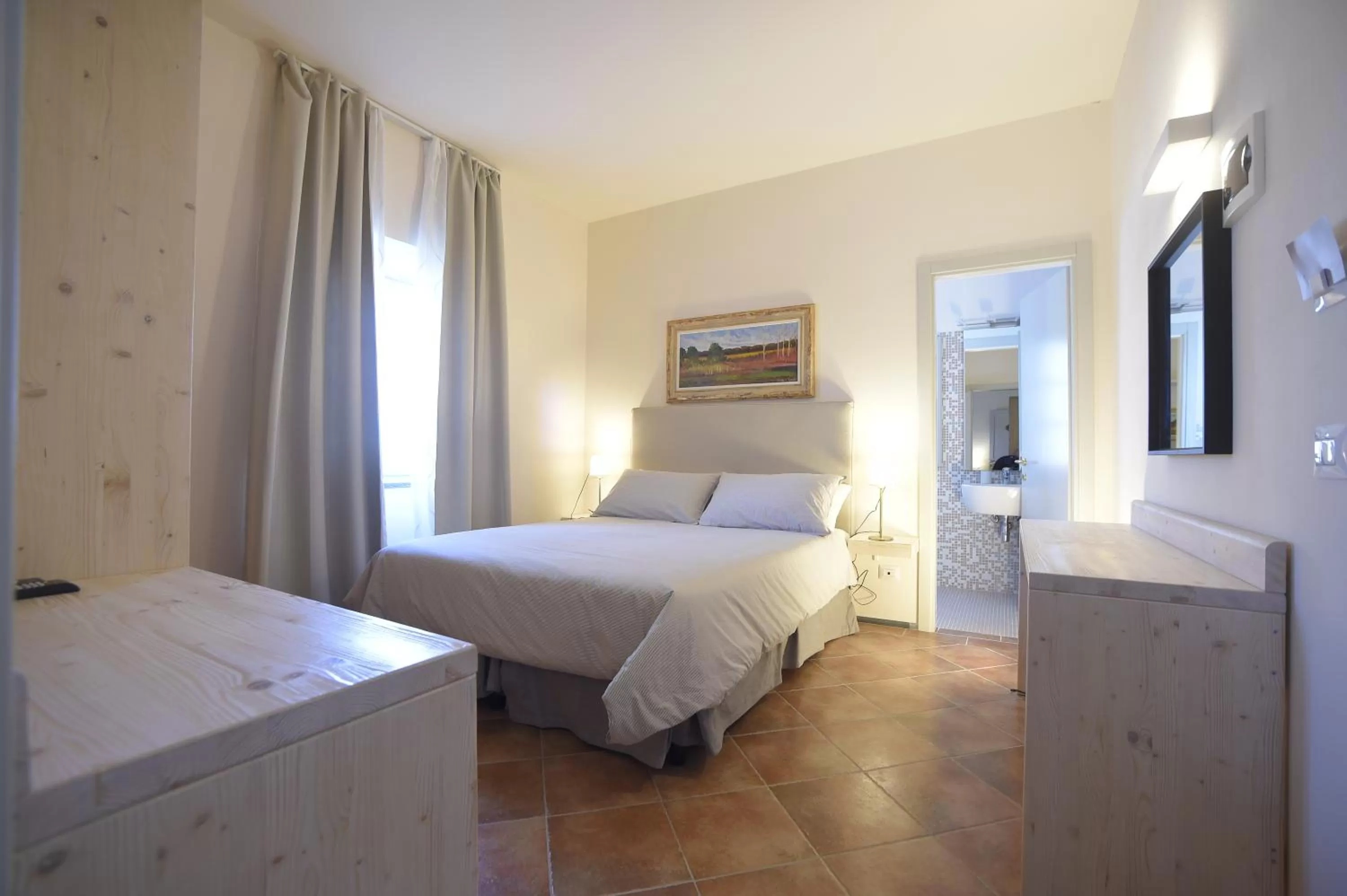 Bathroom, Bed in Locanda La Bottega del Parco