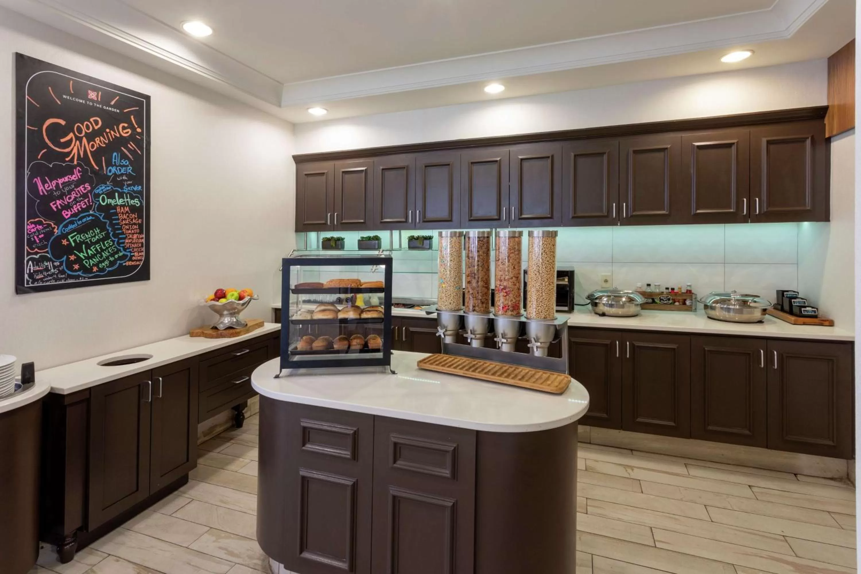 Breakfast in Hilton Garden Inn Minneapolis/Bloomington