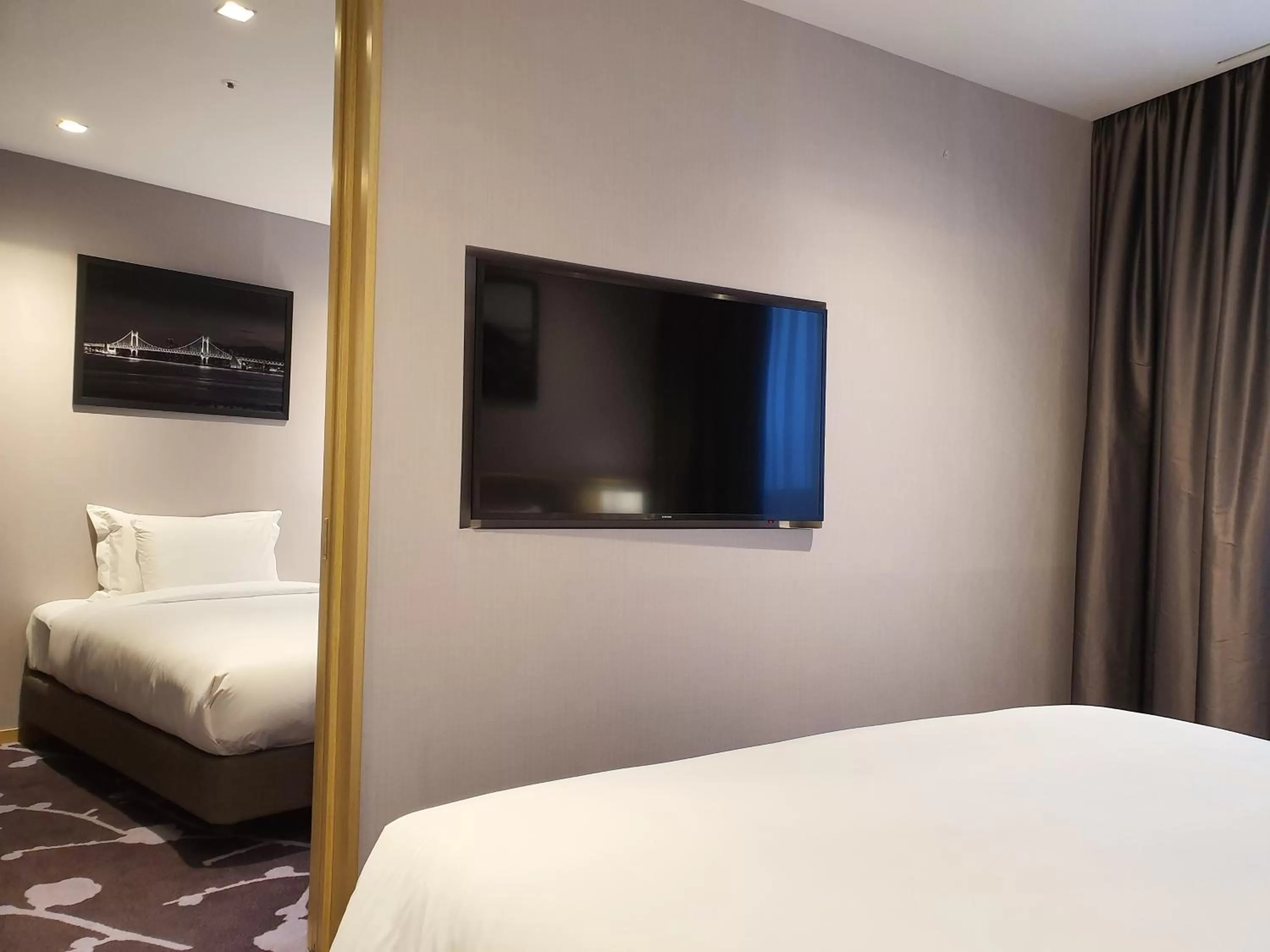 Bedroom, Bed in Avani Central Busan