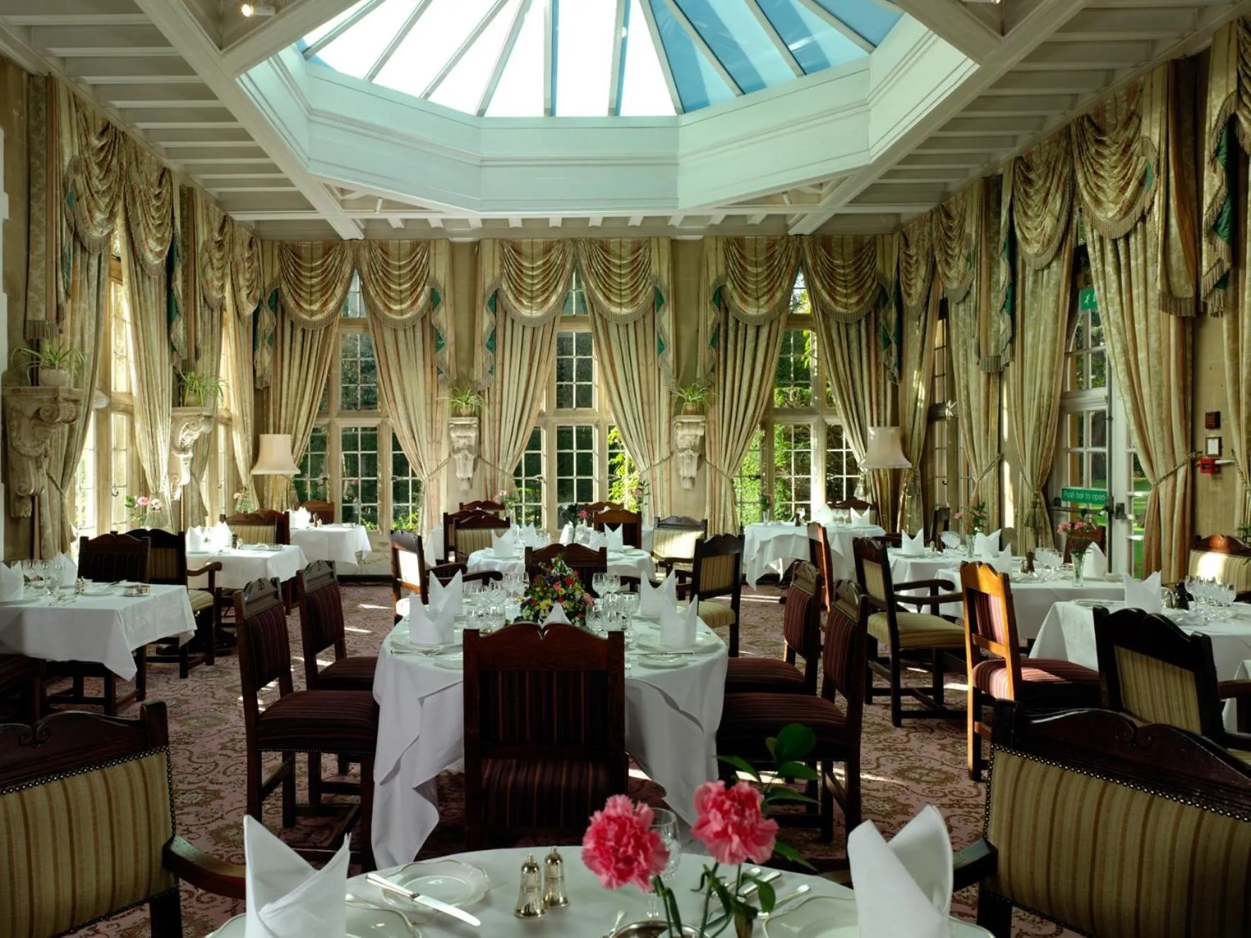 Restaurant/places to eat in Tylney Hall Hotel