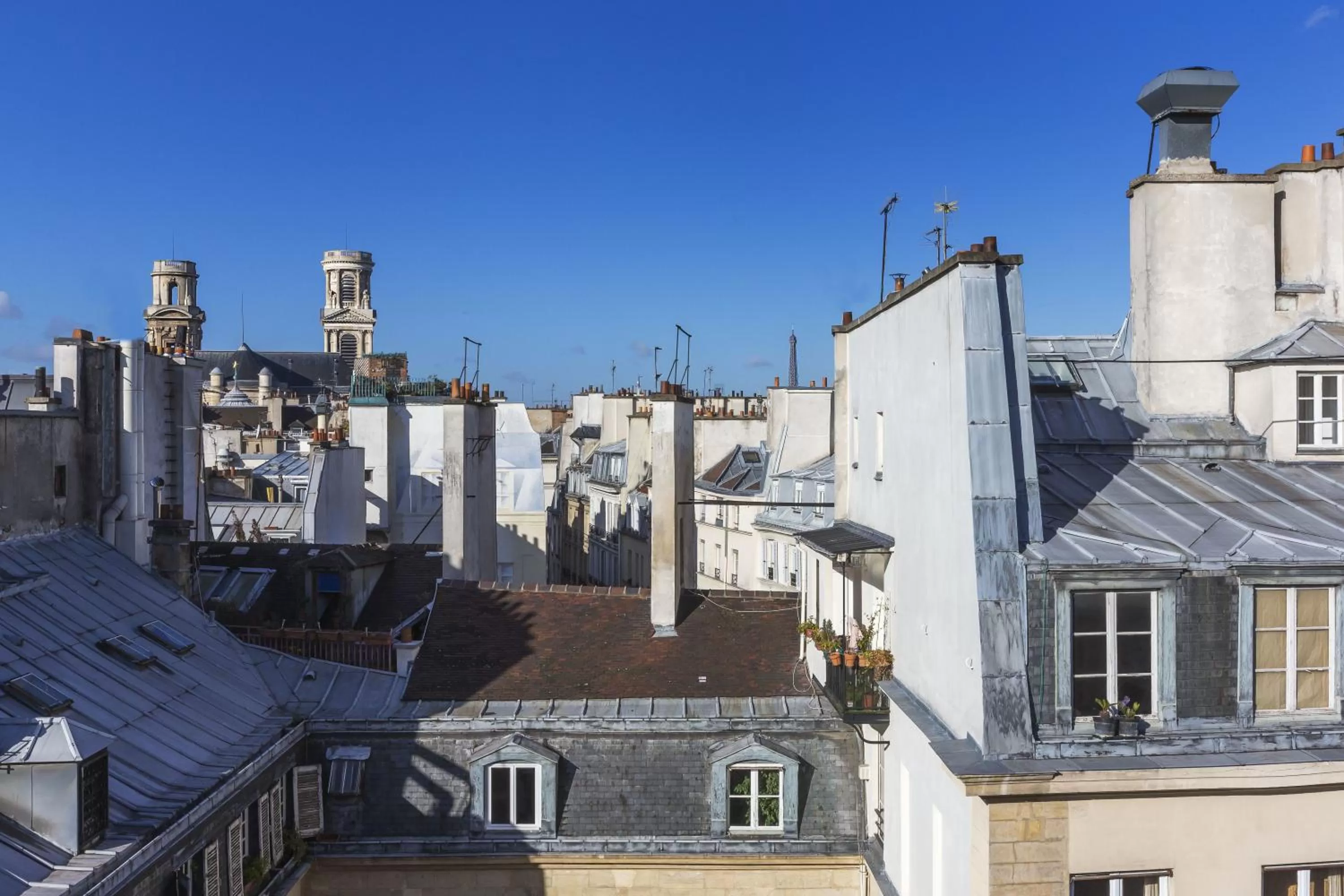 City view in Odeon Hotel