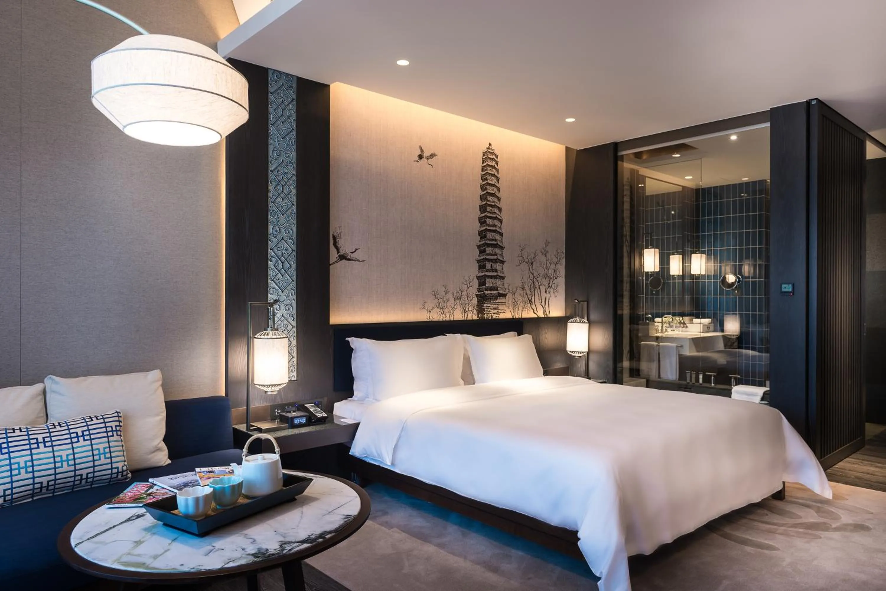 Shower, Bed in Pullman Kaifeng Jianye