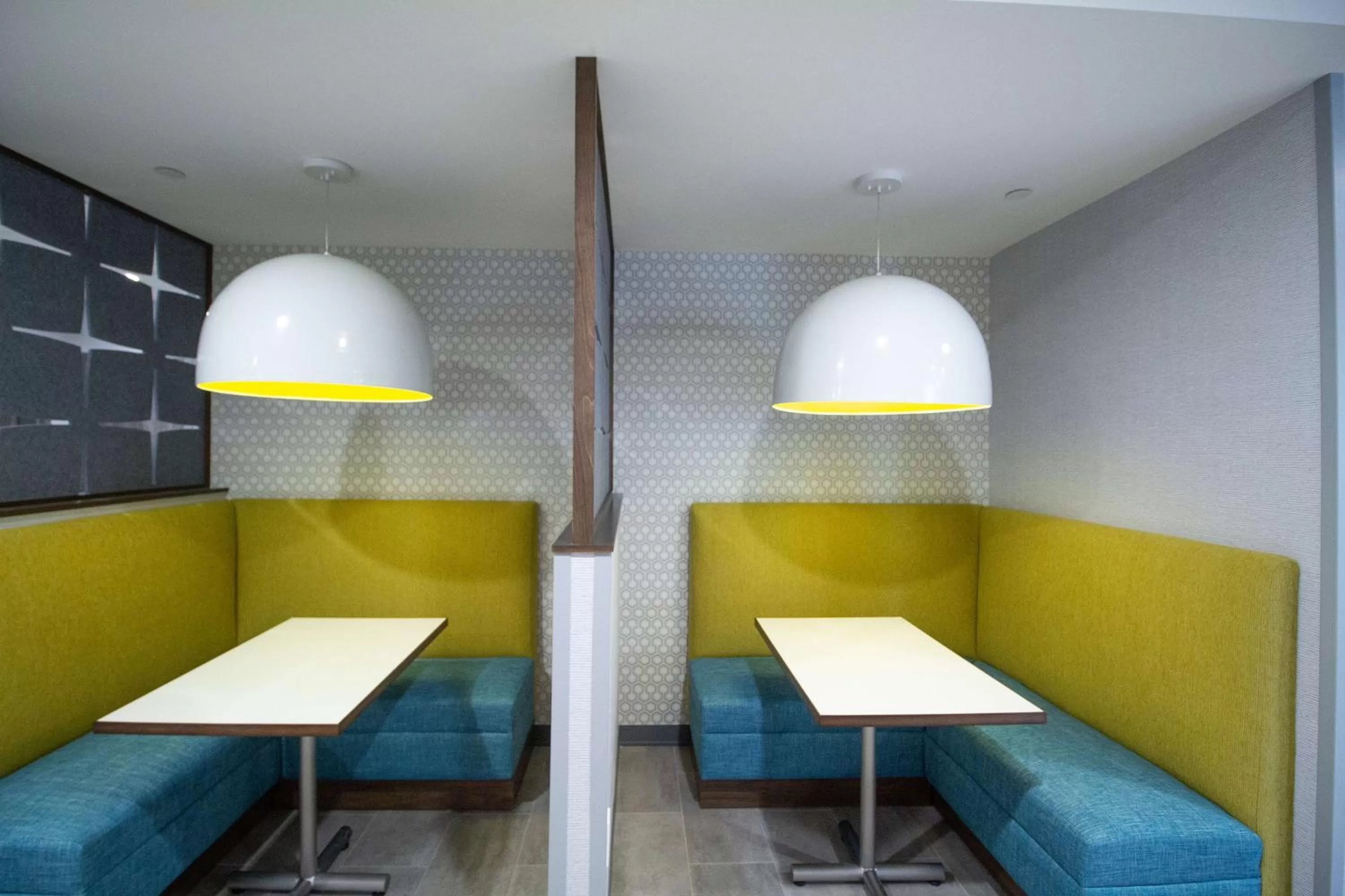 Lobby or reception in Hampton Inn North Attleboro, Ma