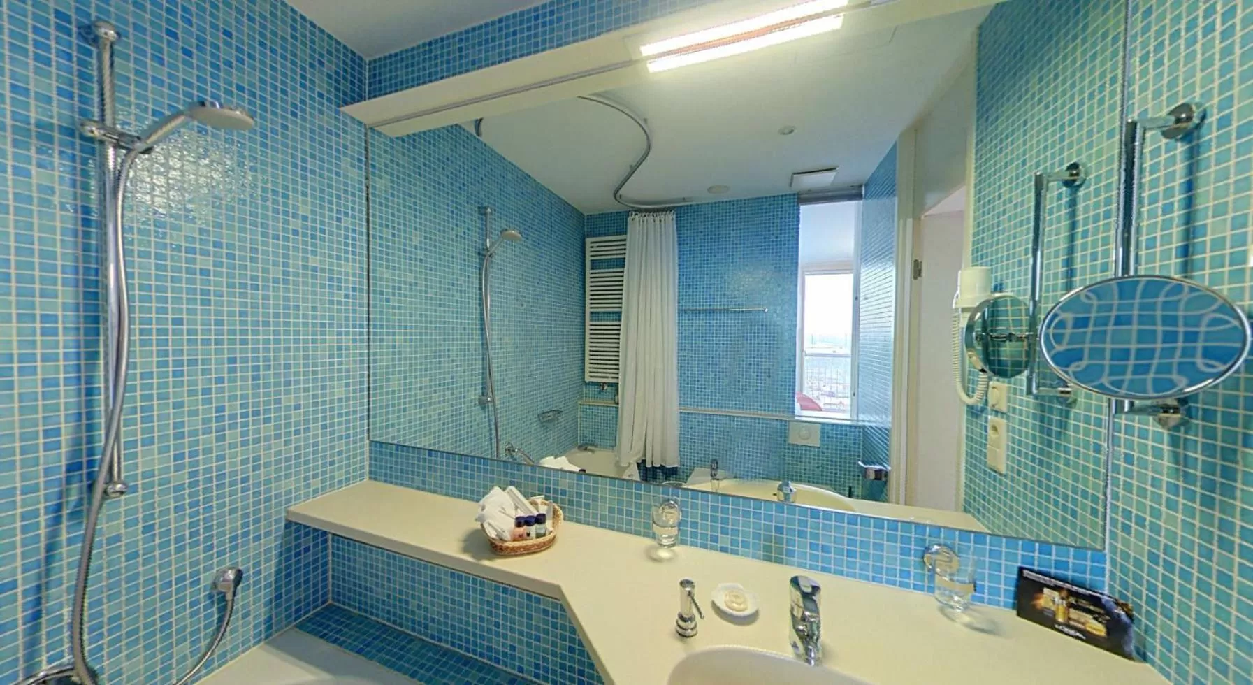 Bathroom in Speicher Barth - Superior-Hotel