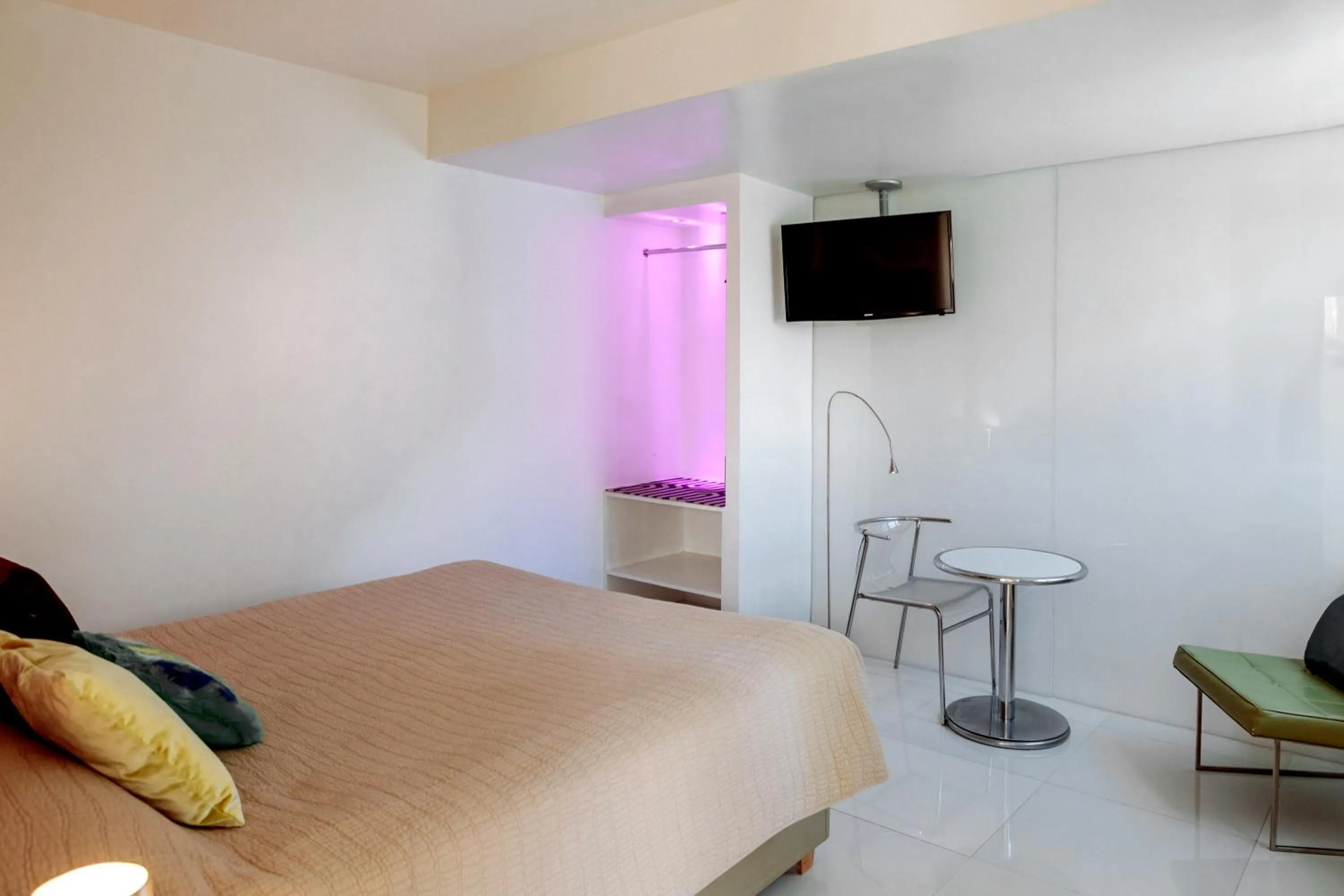 TV and multimedia, Bed in Lisbon Art Stay Hotel & Apartments
