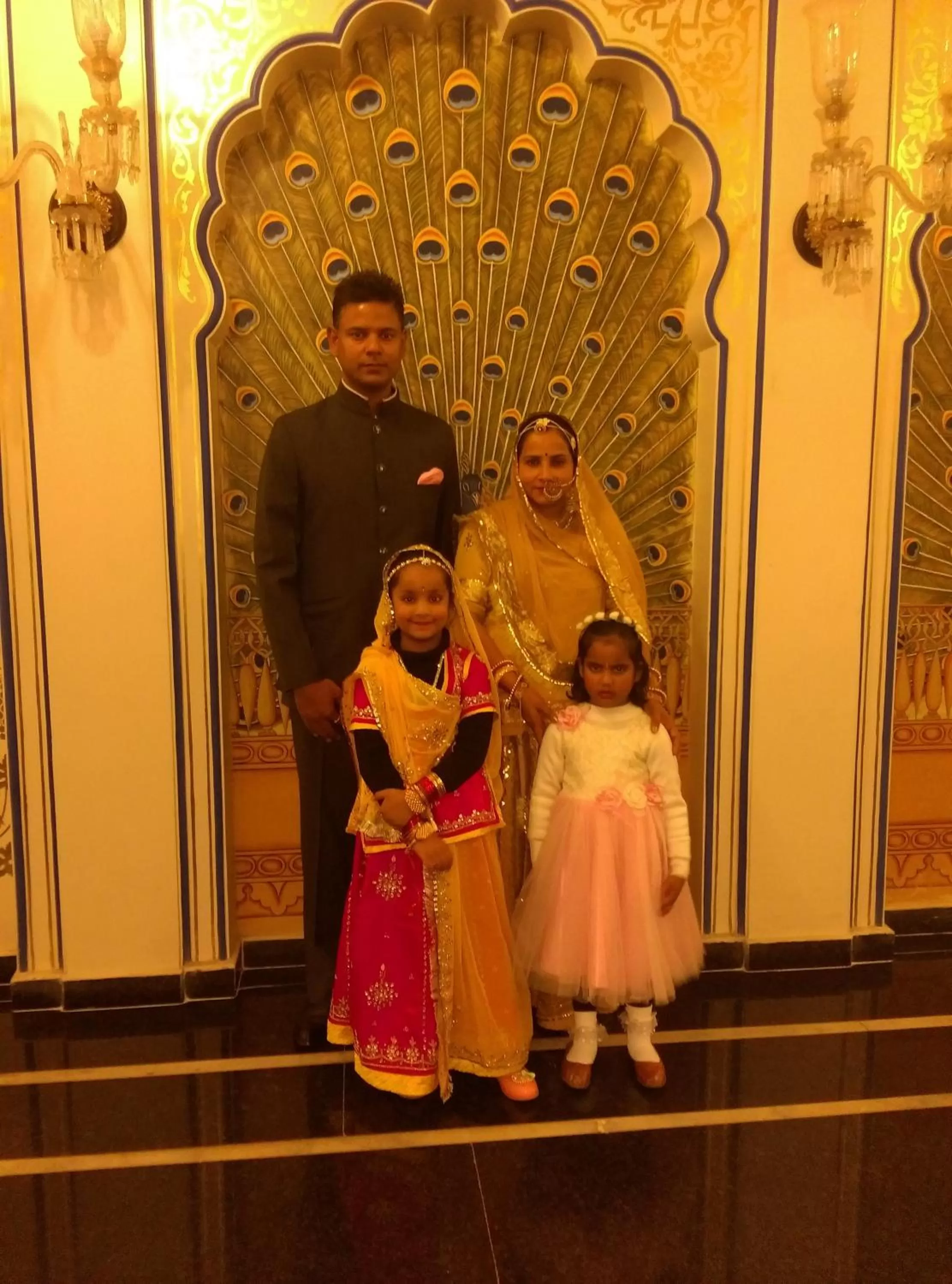 People in Savrupson Heritage Home