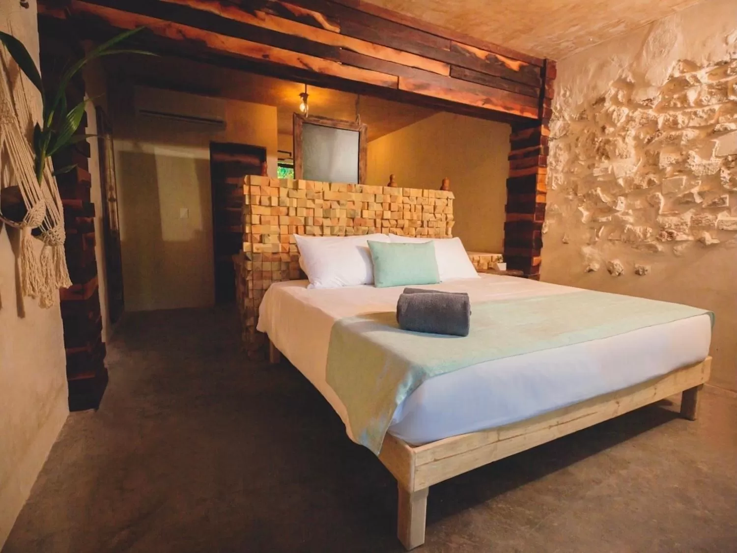 Bed in Nomads Hotel, Hostel & Beachclub