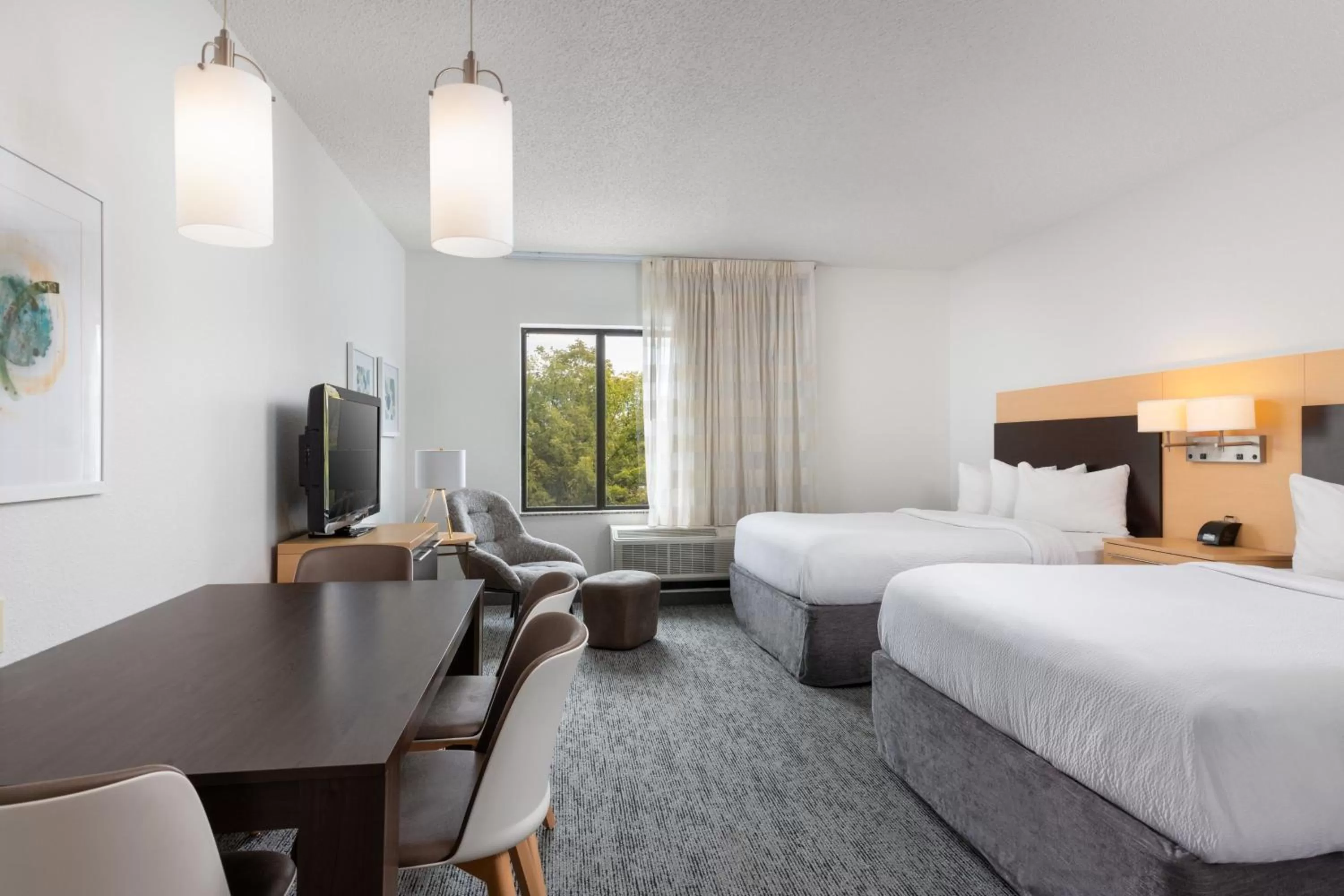 Photo of the whole room, Bed in TownePlace Suites by Marriott York