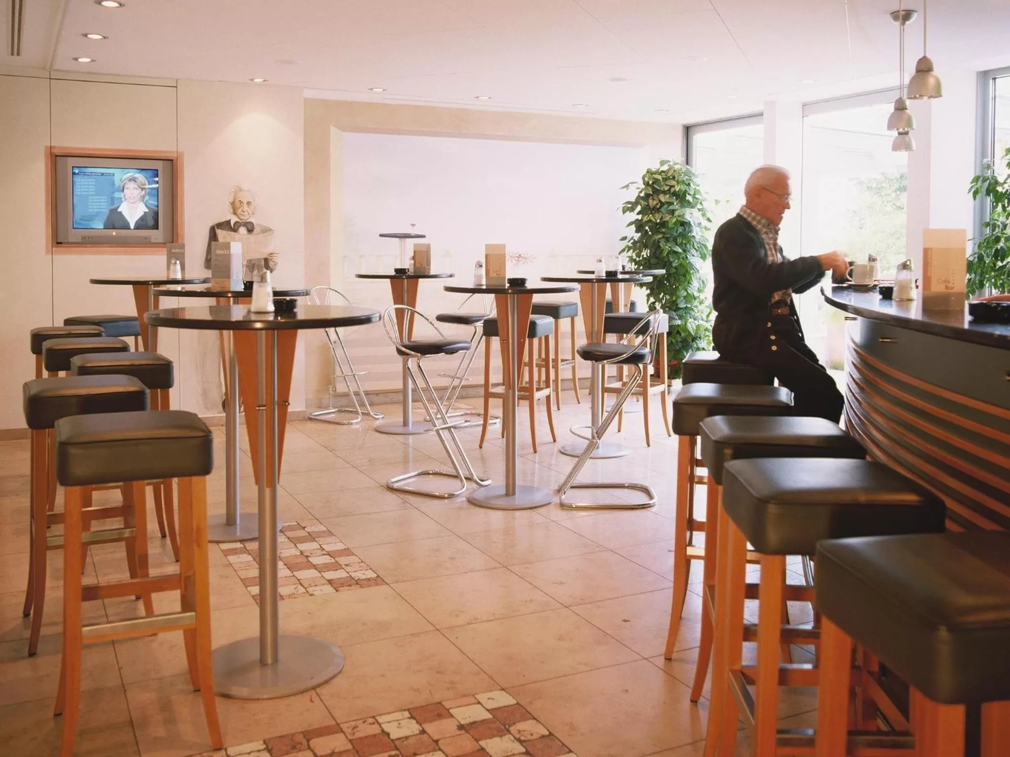 Lounge or bar in Seligweiler Hotel & Restaurant